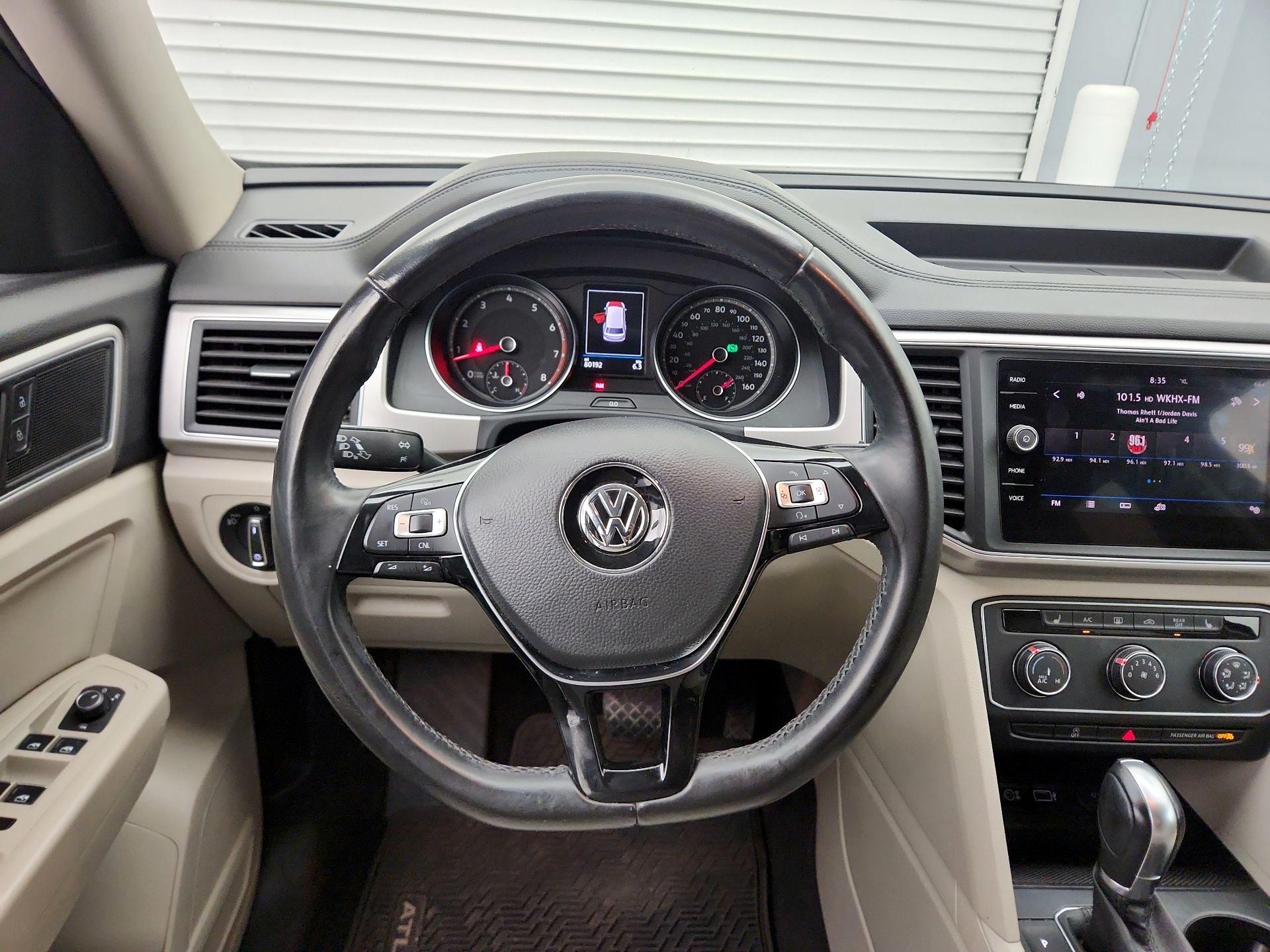Thumbnail: 2018 Volkswagen Atlas - 10