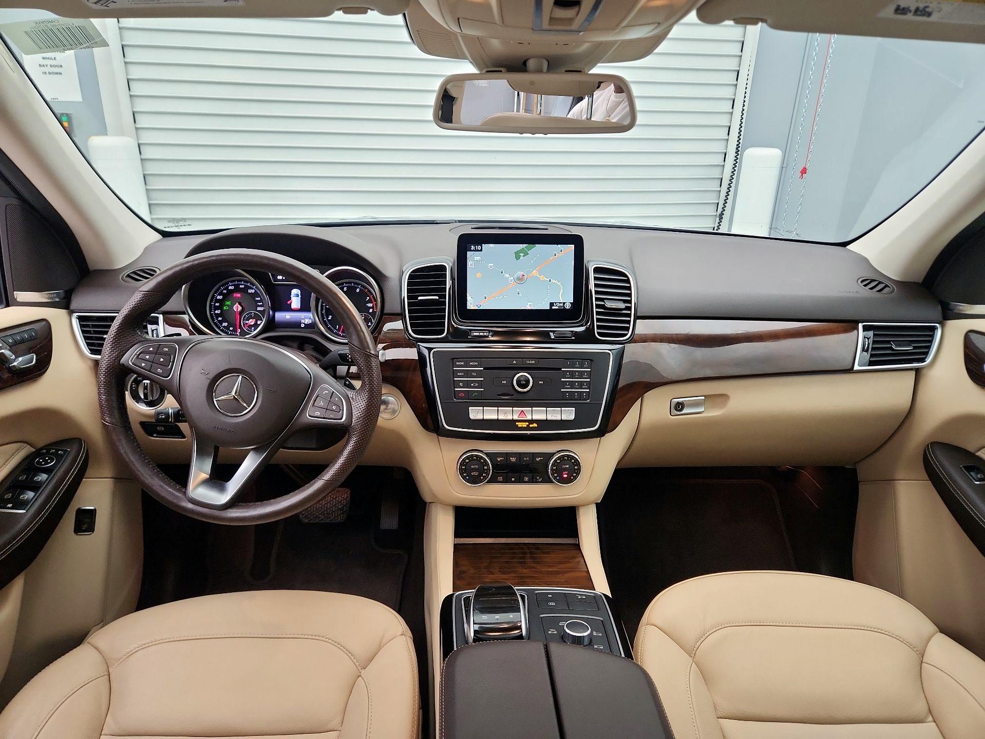 Thumbnail: 2018 Mercedes-Benz GLE - 9