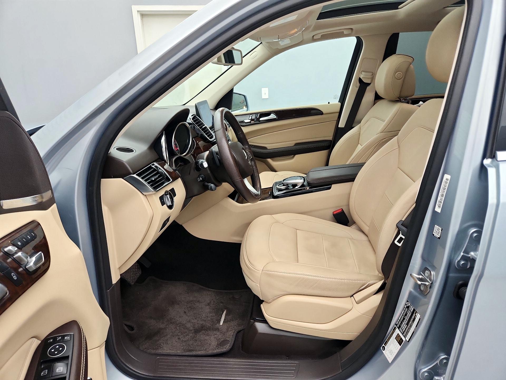 Thumbnail: 2018 Mercedes-Benz GLE - 11