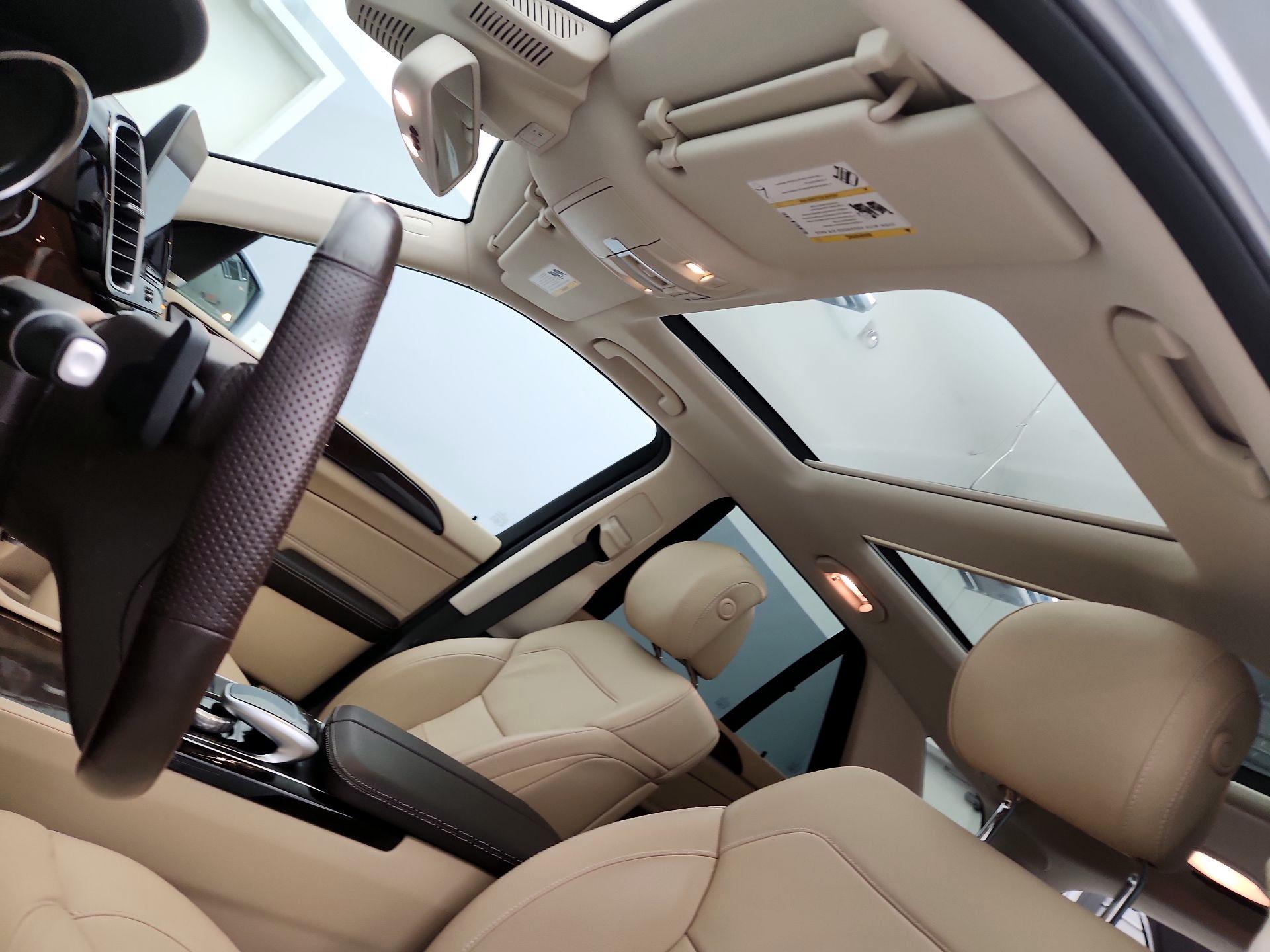 Thumbnail: 2018 Mercedes-Benz GLE - 20