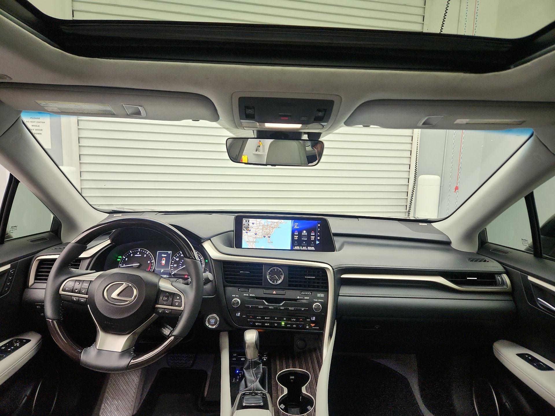 Thumbnail: 2016 Lexus RX - 9