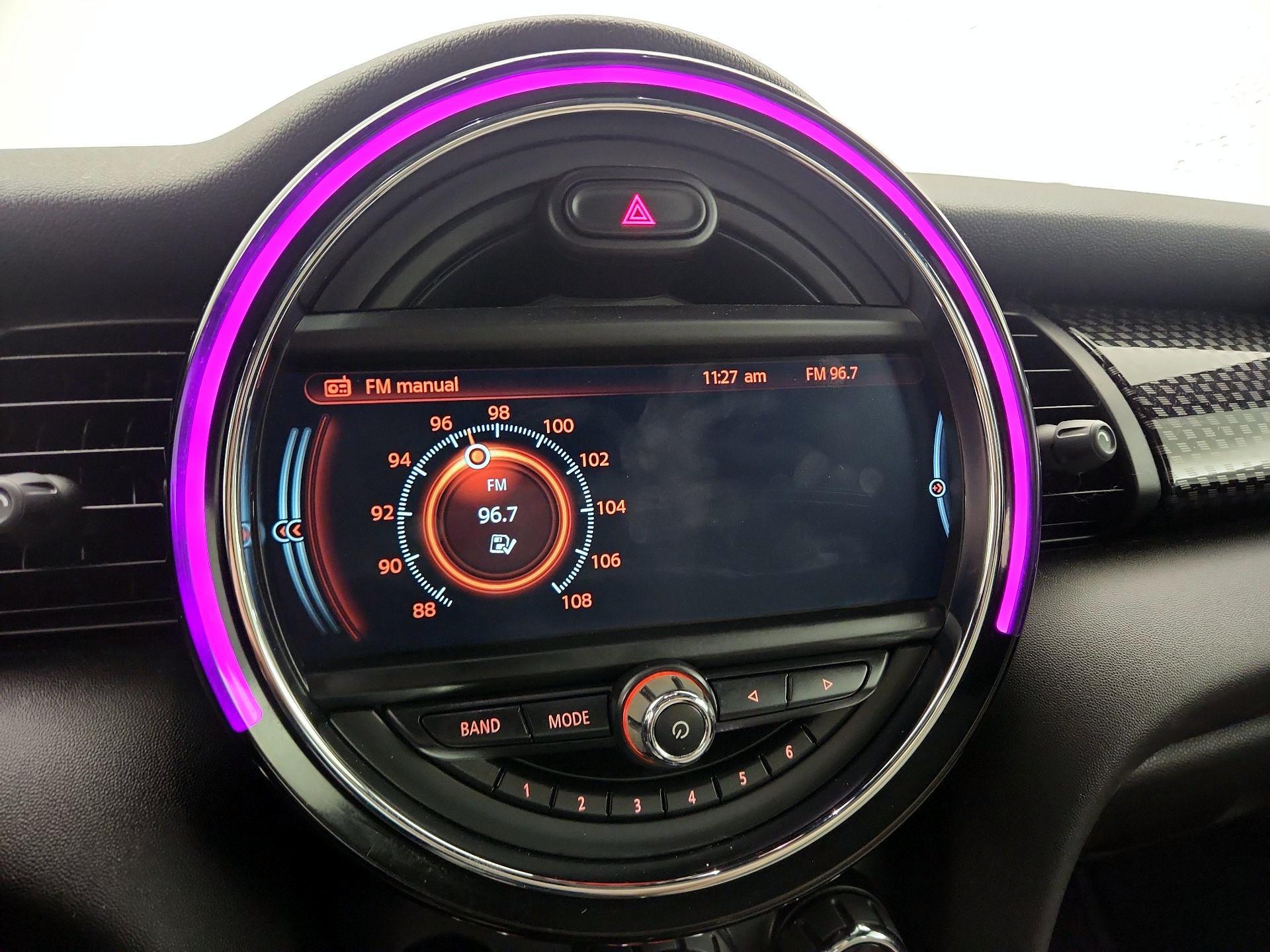 Thumbnail: 2017 MINI Cooper Hardtop - 15