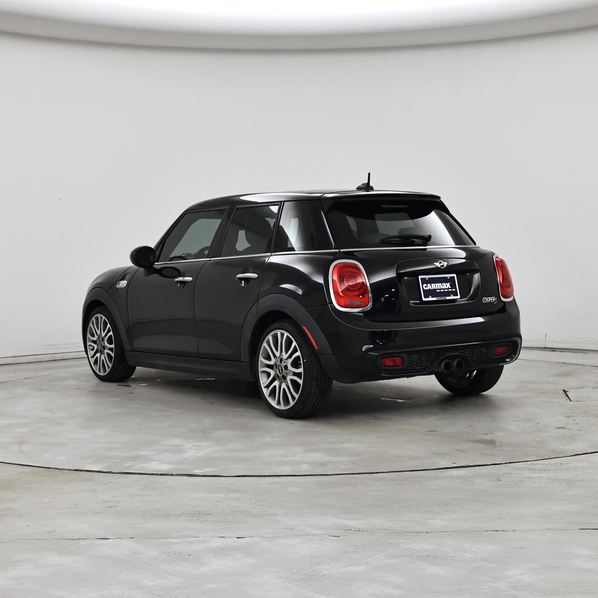 Thumbnail: 2017 MINI Cooper Hardtop - 2