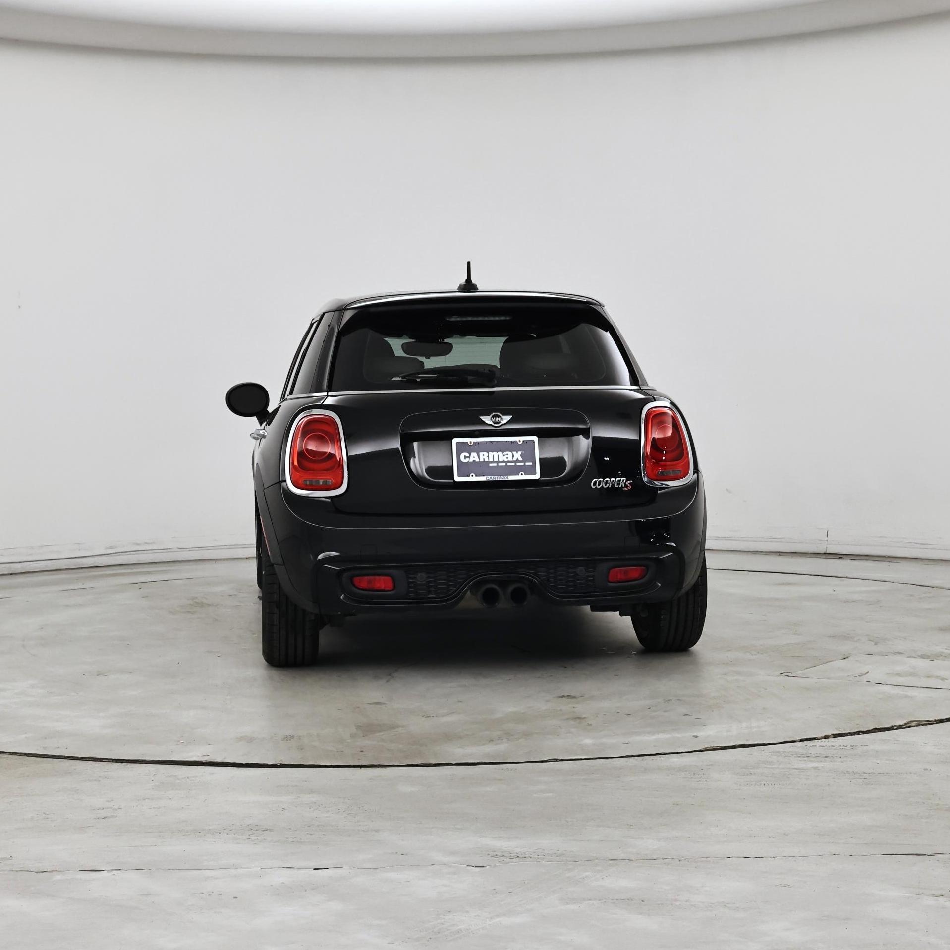 Thumbnail: 2017 MINI Cooper Hardtop - 6