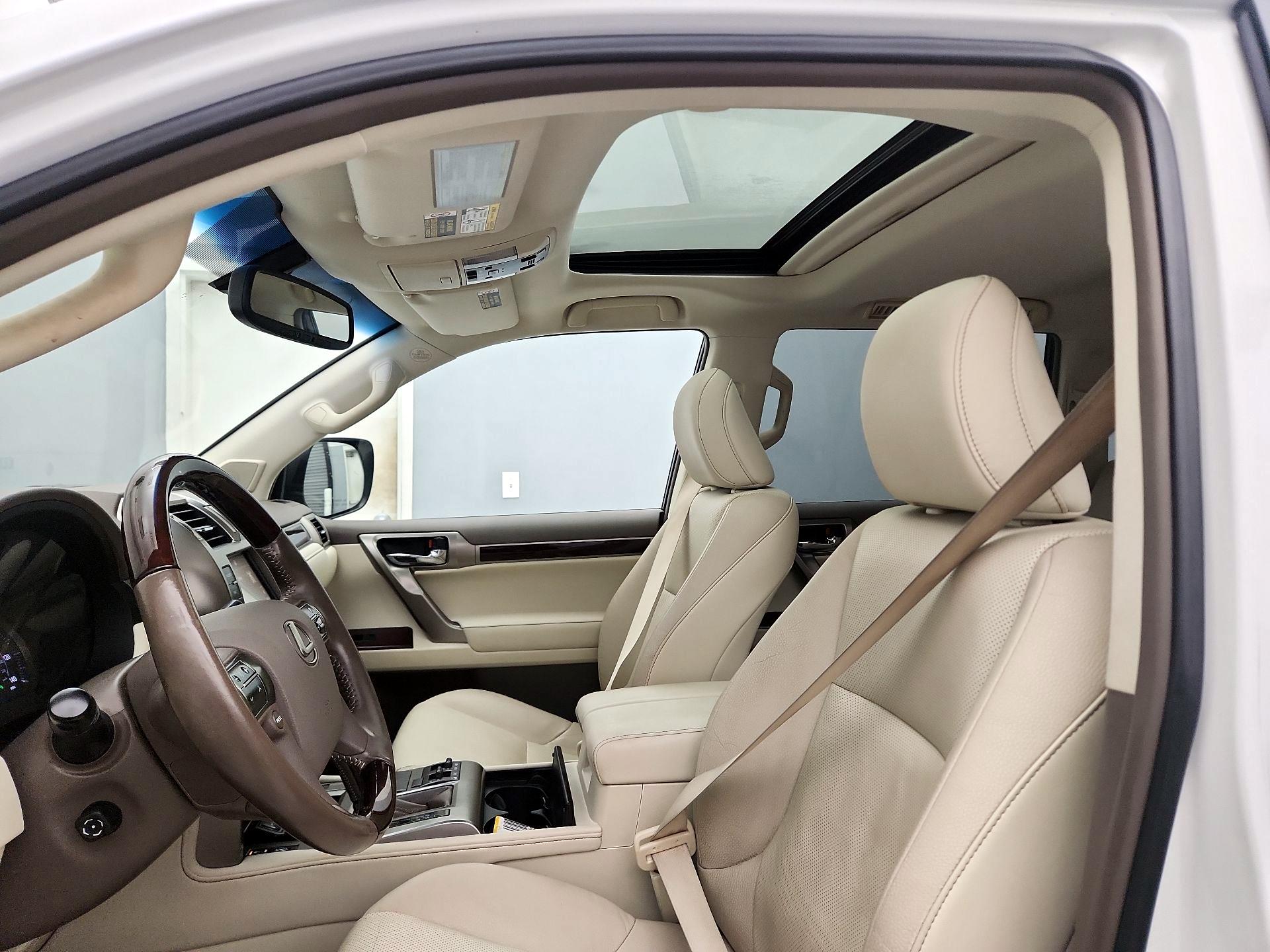 Thumbnail: 2018 Lexus GX - 20