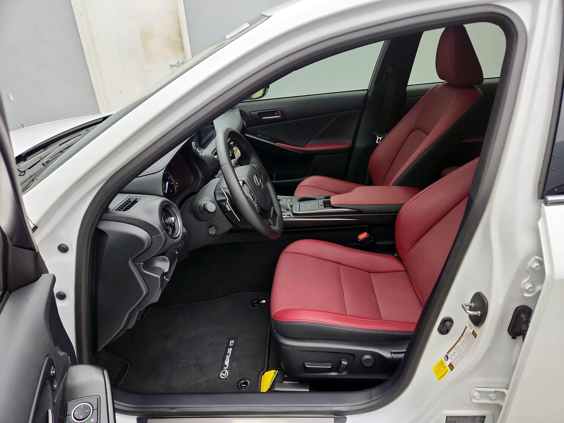 Thumbnail: 2025 Lexus IS - 11