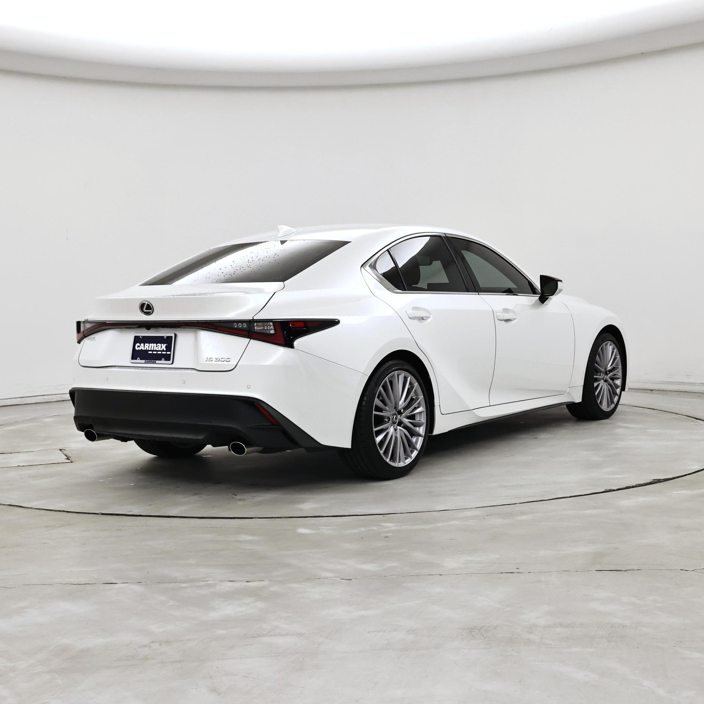 Thumbnail: 2025 Lexus IS - 8