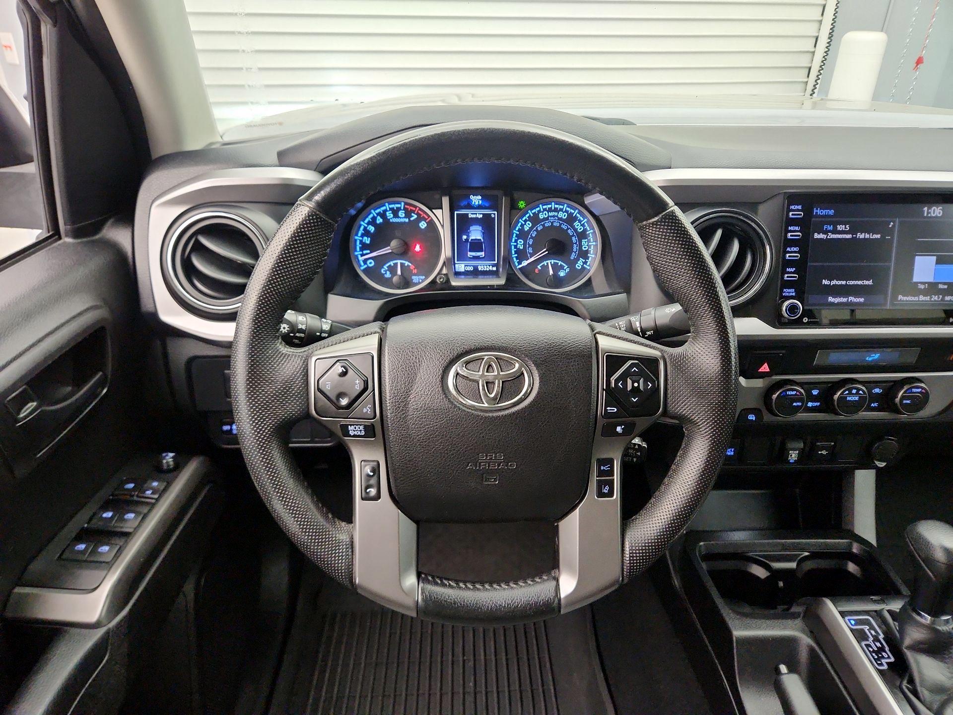 Thumbnail: 2021 Toyota Tacoma - 10