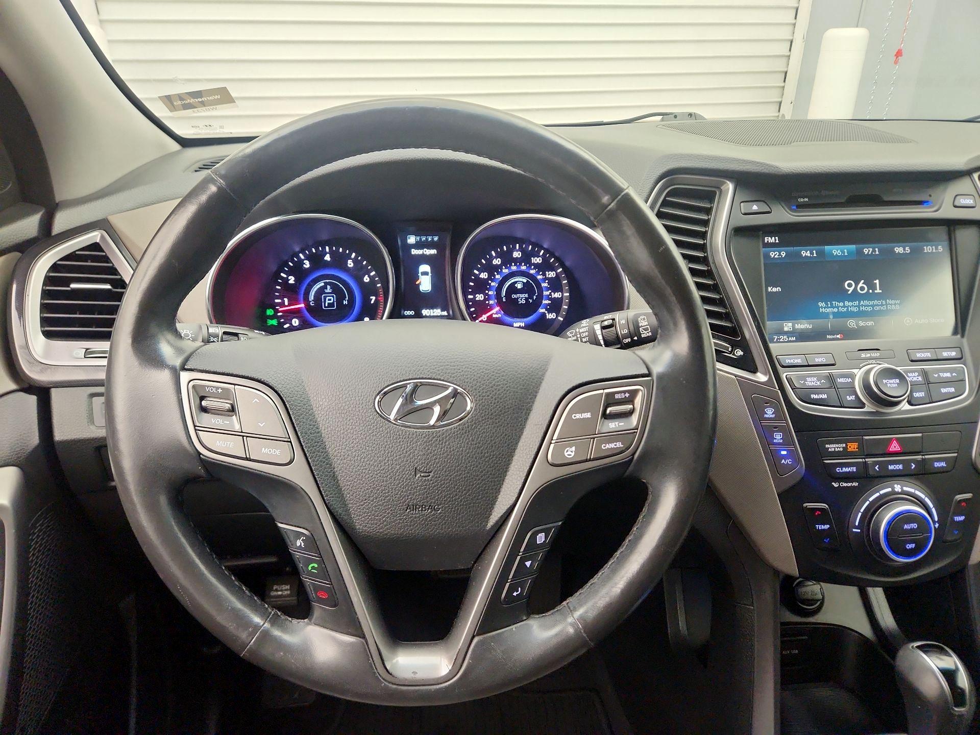 Thumbnail: 2015 Hyundai Santa Fe - 10