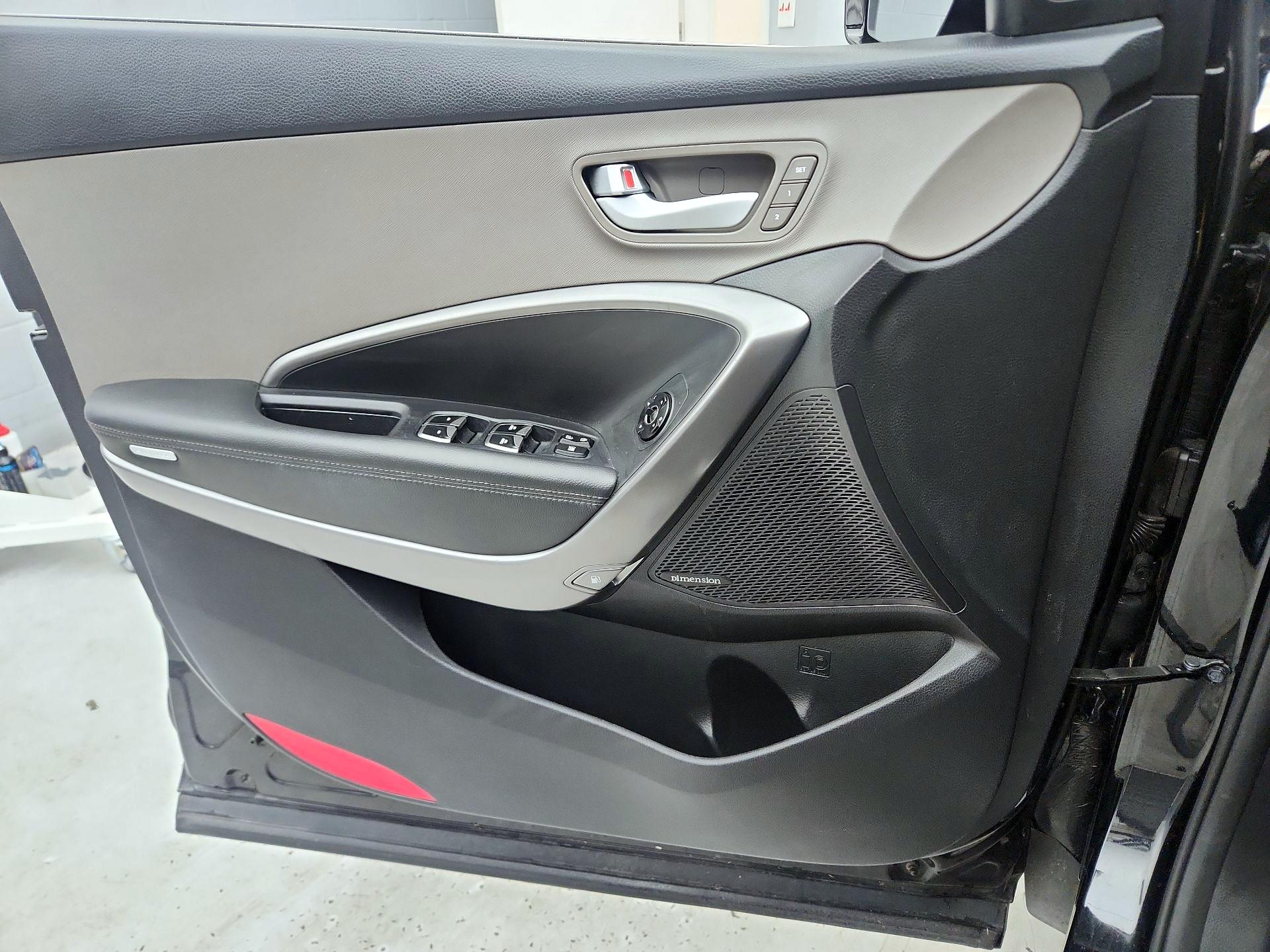 Thumbnail: 2015 Hyundai Santa Fe - 12