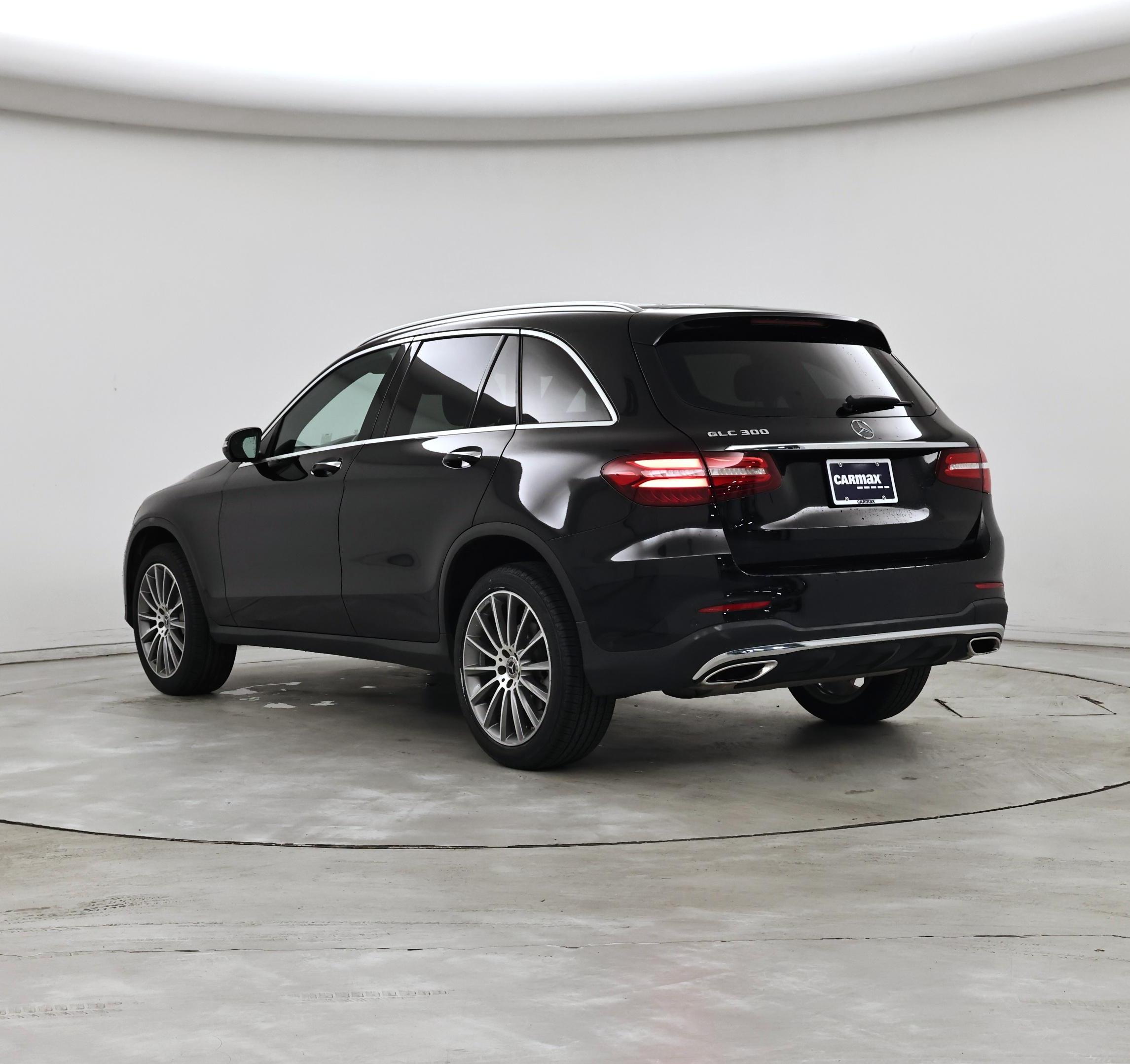Thumbnail: 2019 Mercedes-Benz GLC - 2