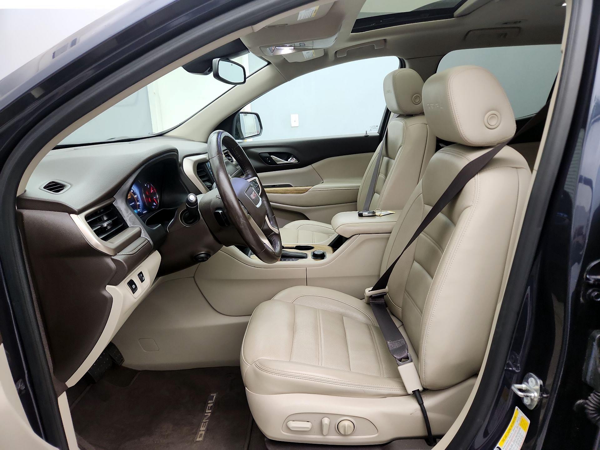 Thumbnail: 2018 GMC Acadia - 11