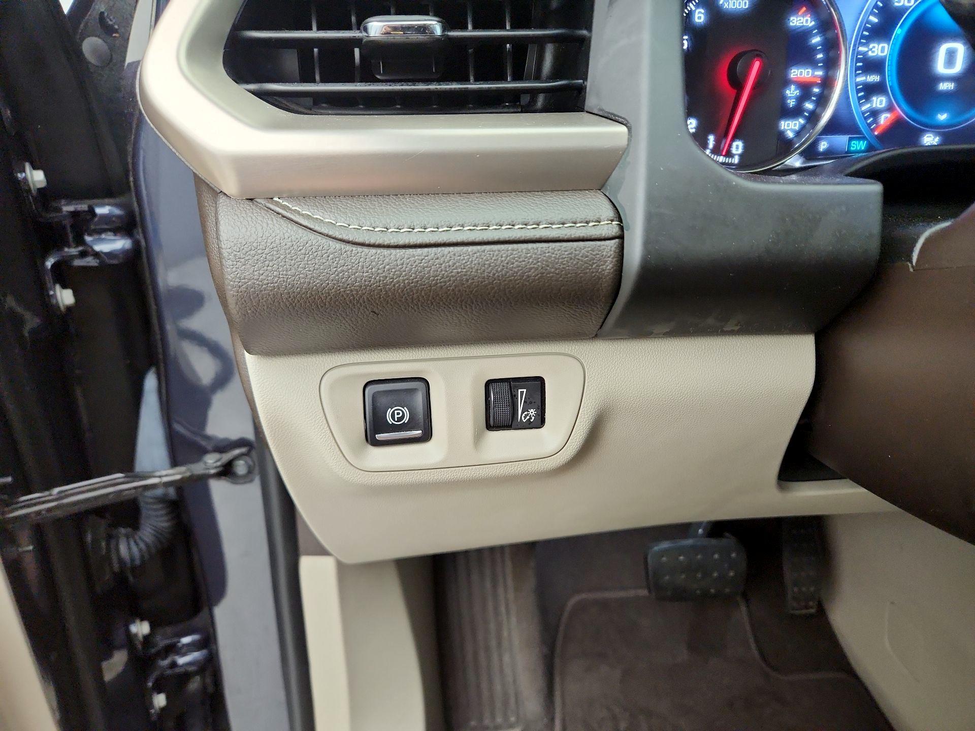 Thumbnail: 2018 GMC Acadia - 13