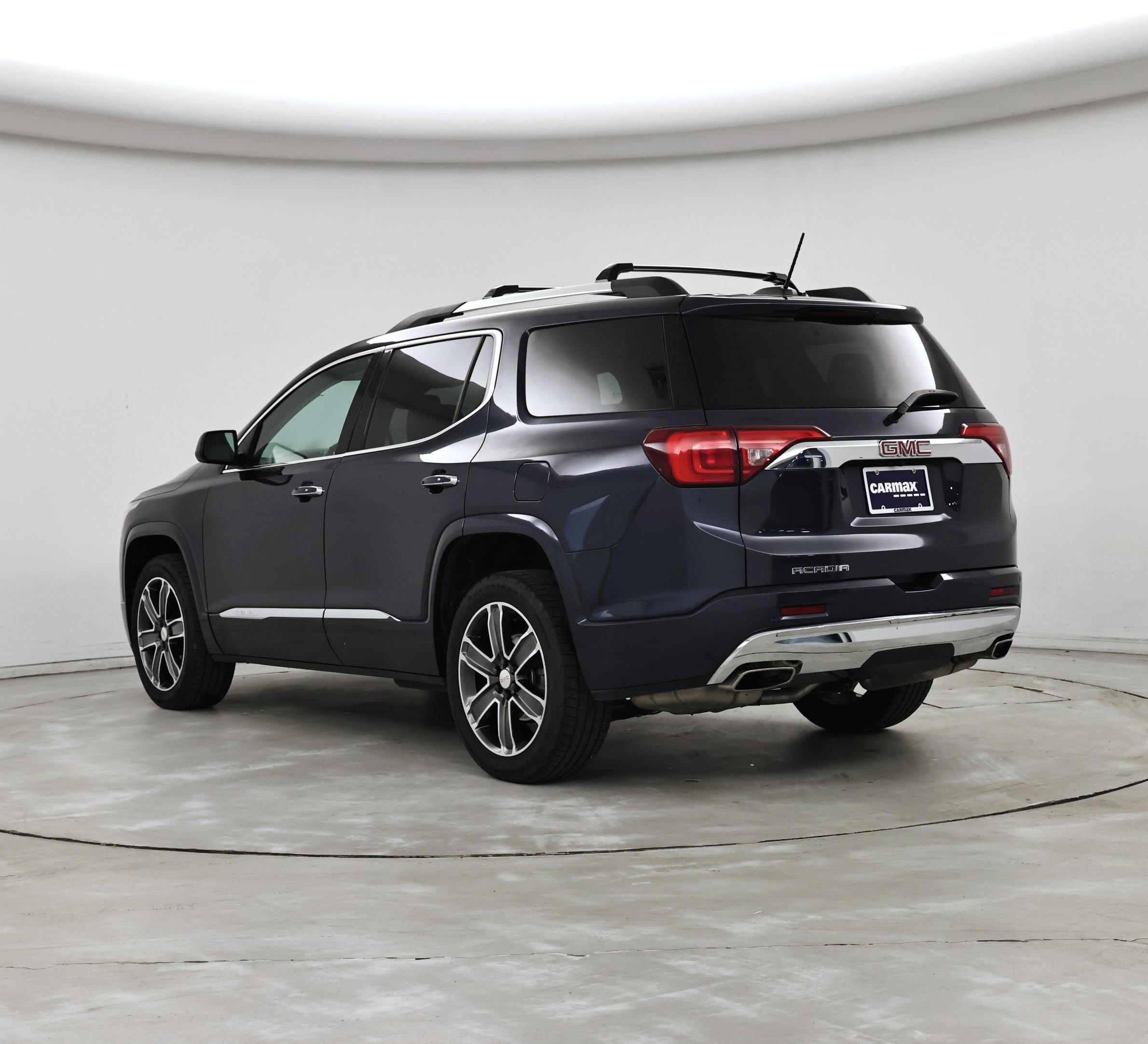 Thumbnail: 2018 GMC Acadia - 2