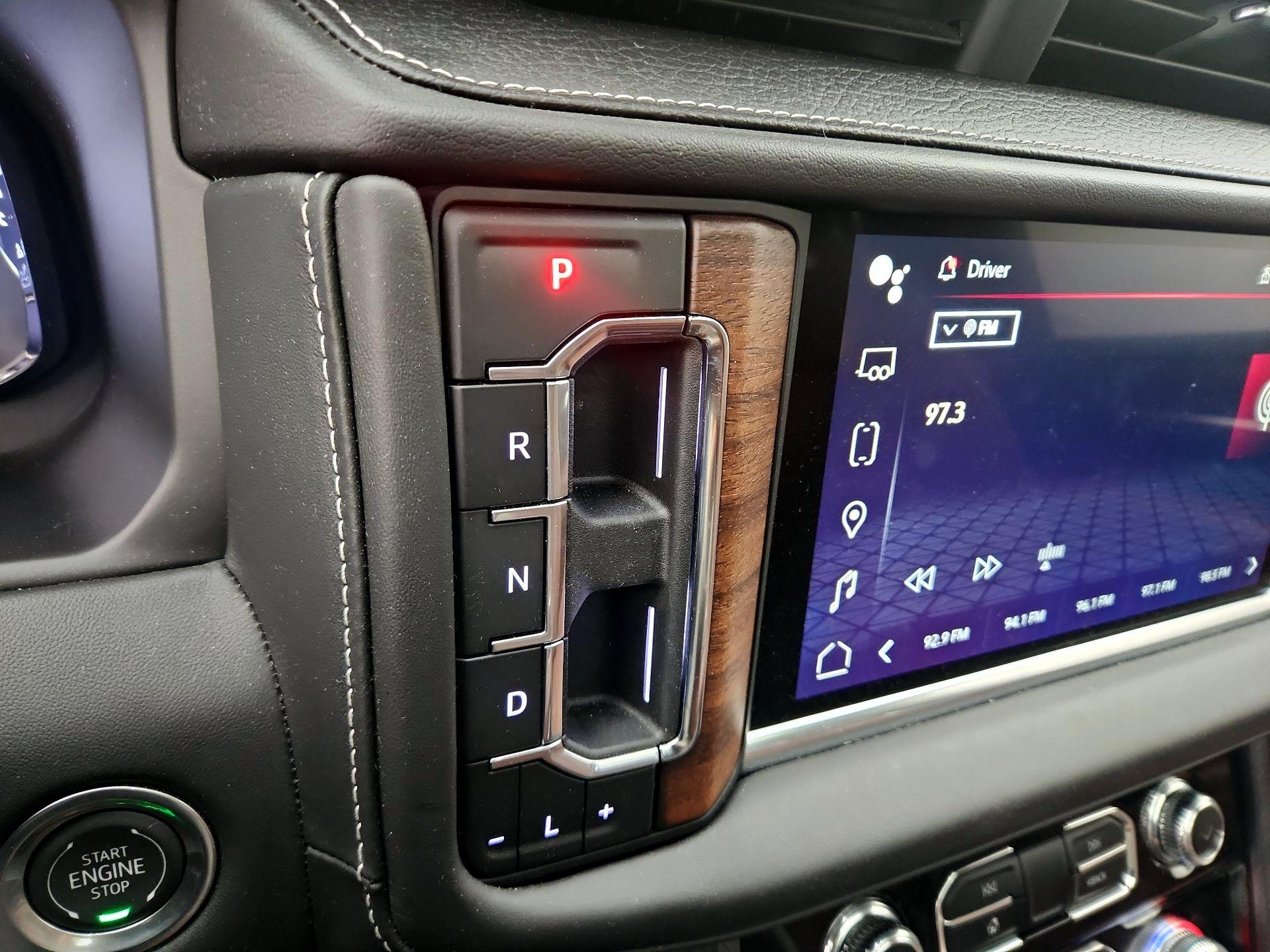 Thumbnail: 2024 GMC Yukon - 17