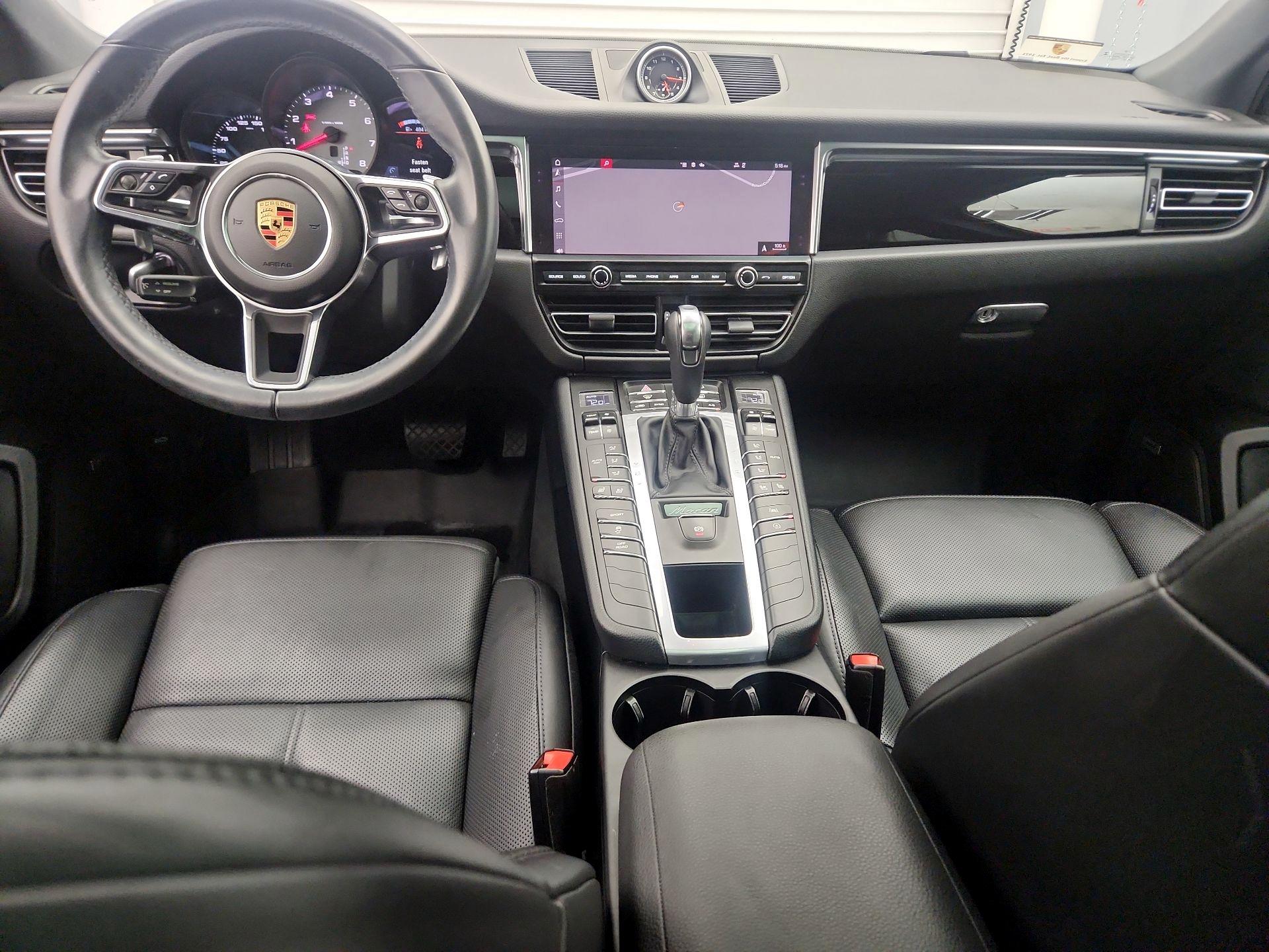 Thumbnail: 2020 Porsche Macan - 9