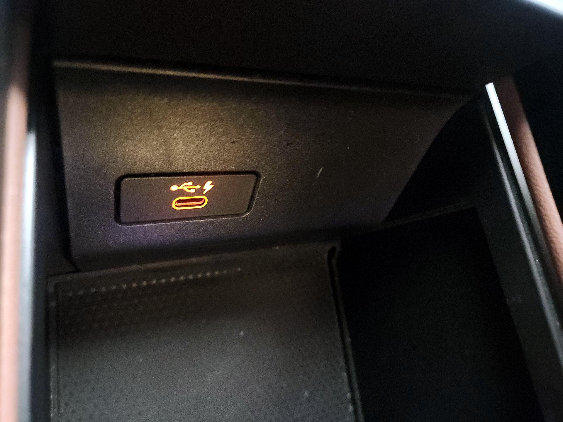 Thumbnail: 2020 BMW X5 - 19