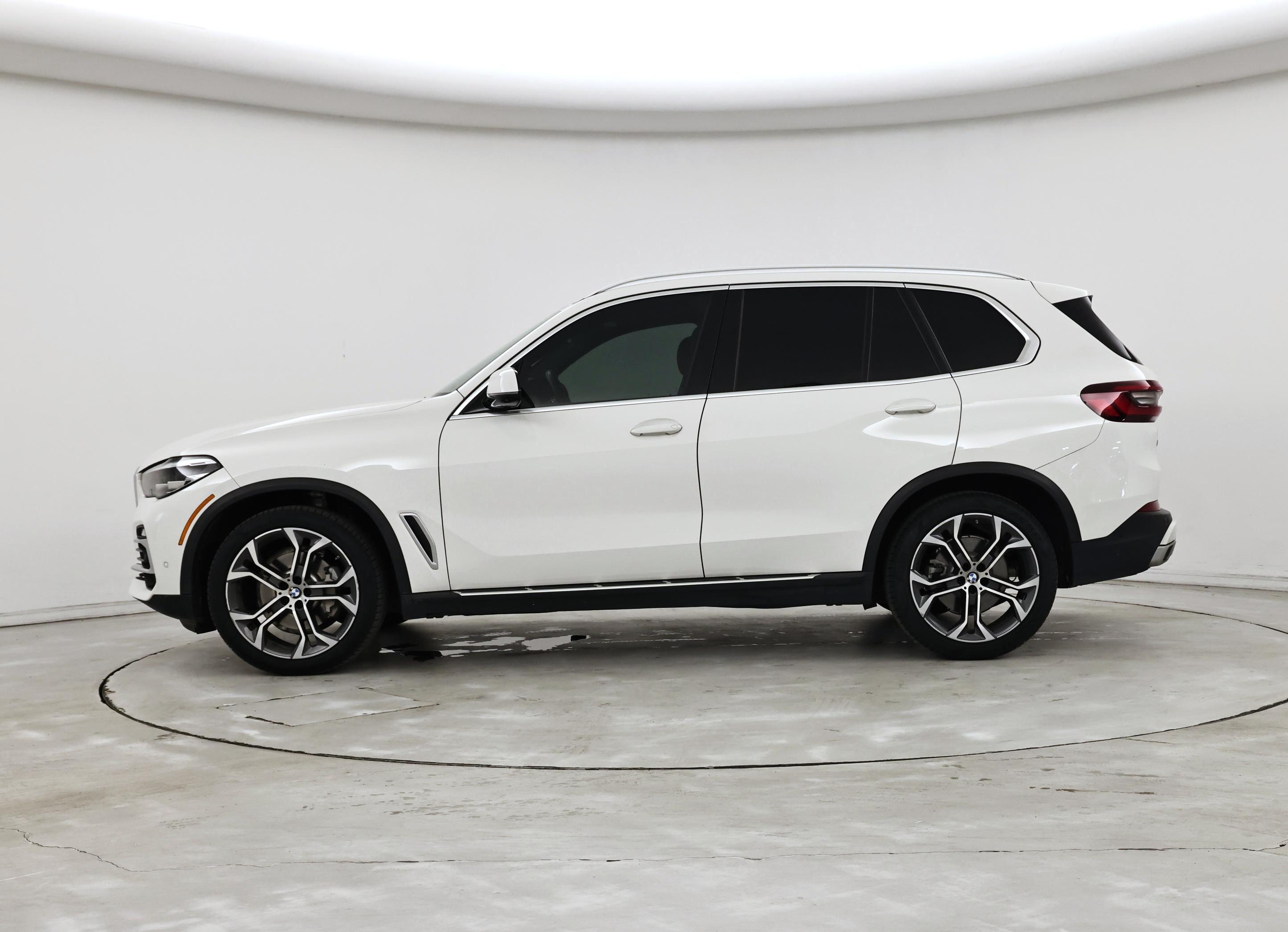 Thumbnail: 2020 BMW X5 - 3