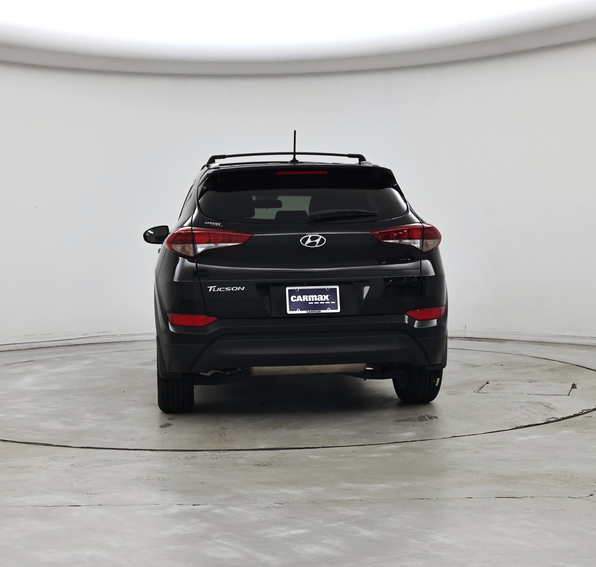 Thumbnail: 2016 Hyundai Tucson - 6