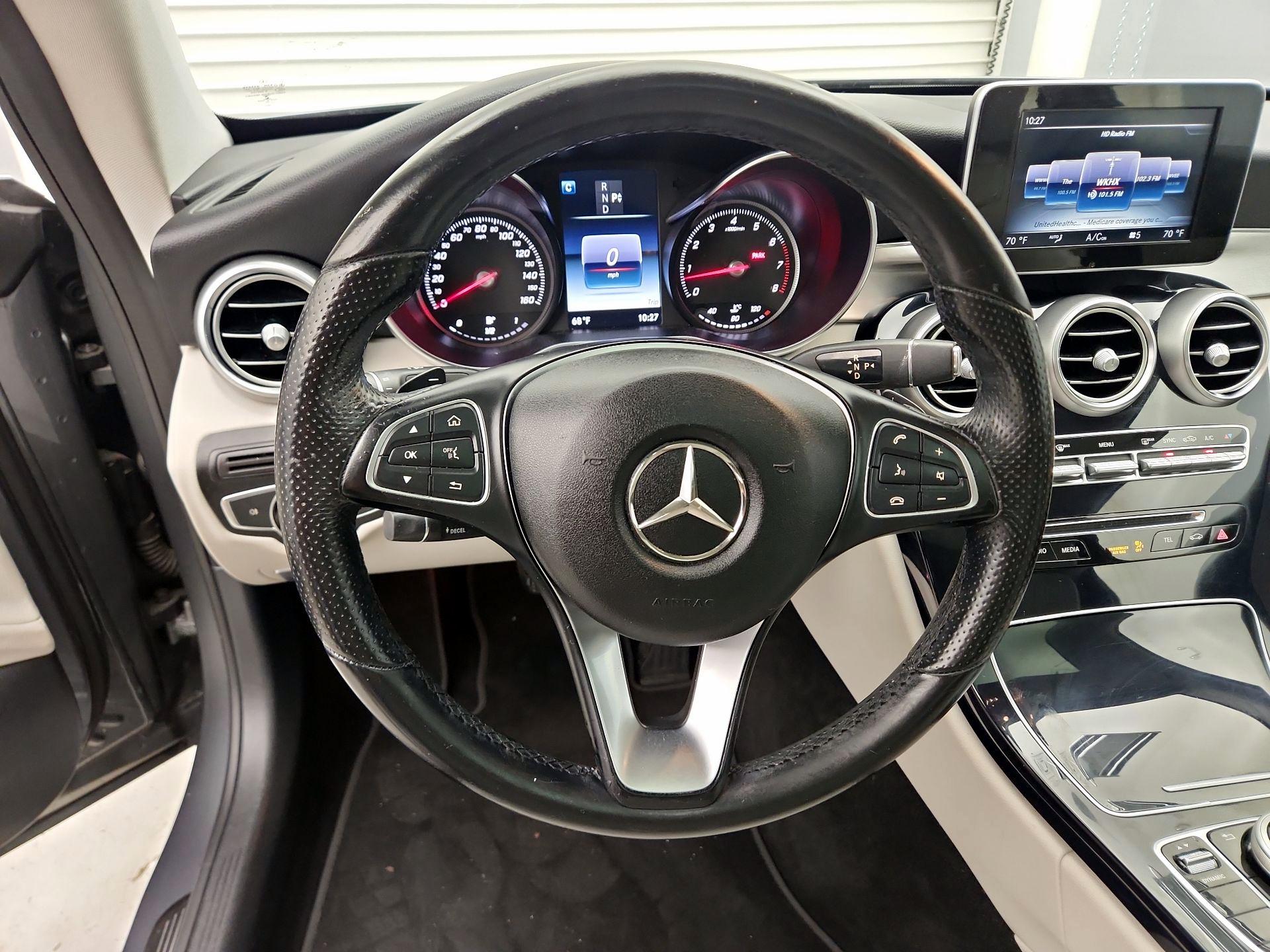 Thumbnail: 2017 Mercedes-Benz C-Class - 10
