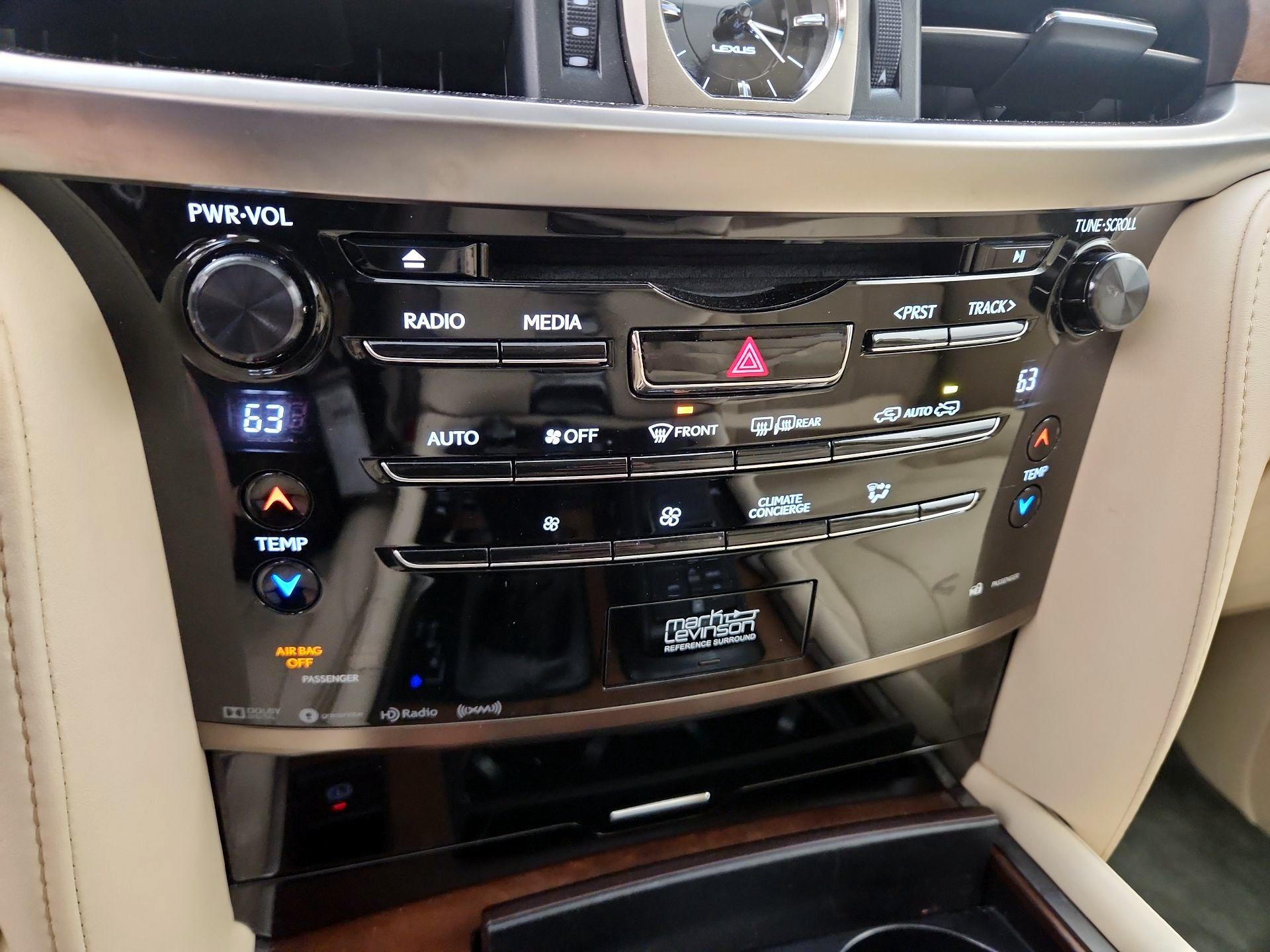 Thumbnail: 2019 Lexus LX - 17