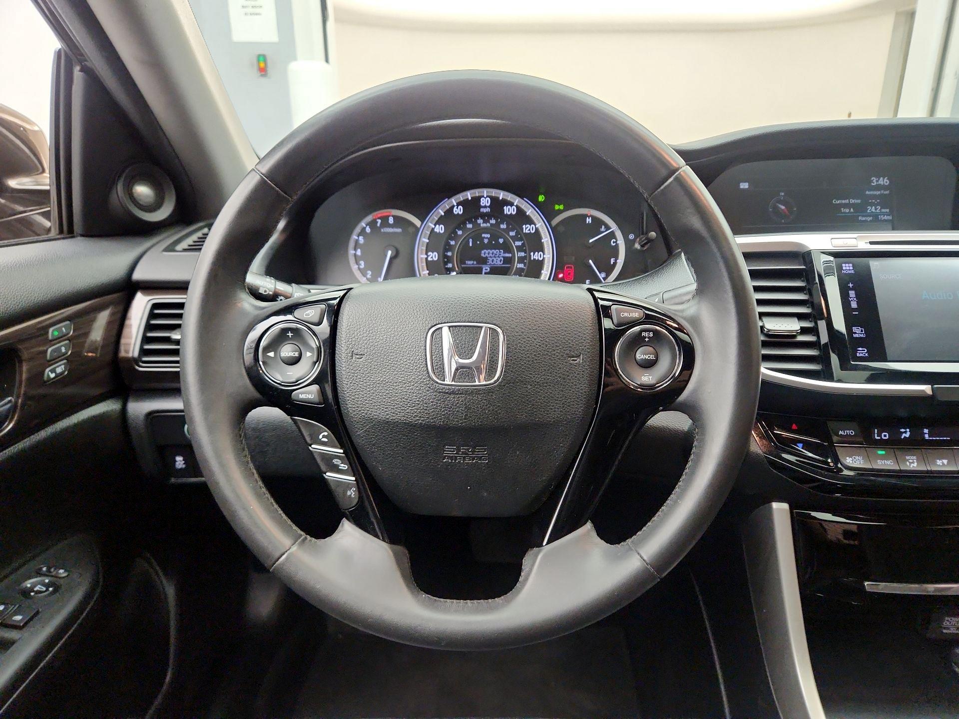 Thumbnail: 2016 Honda Accord - 10