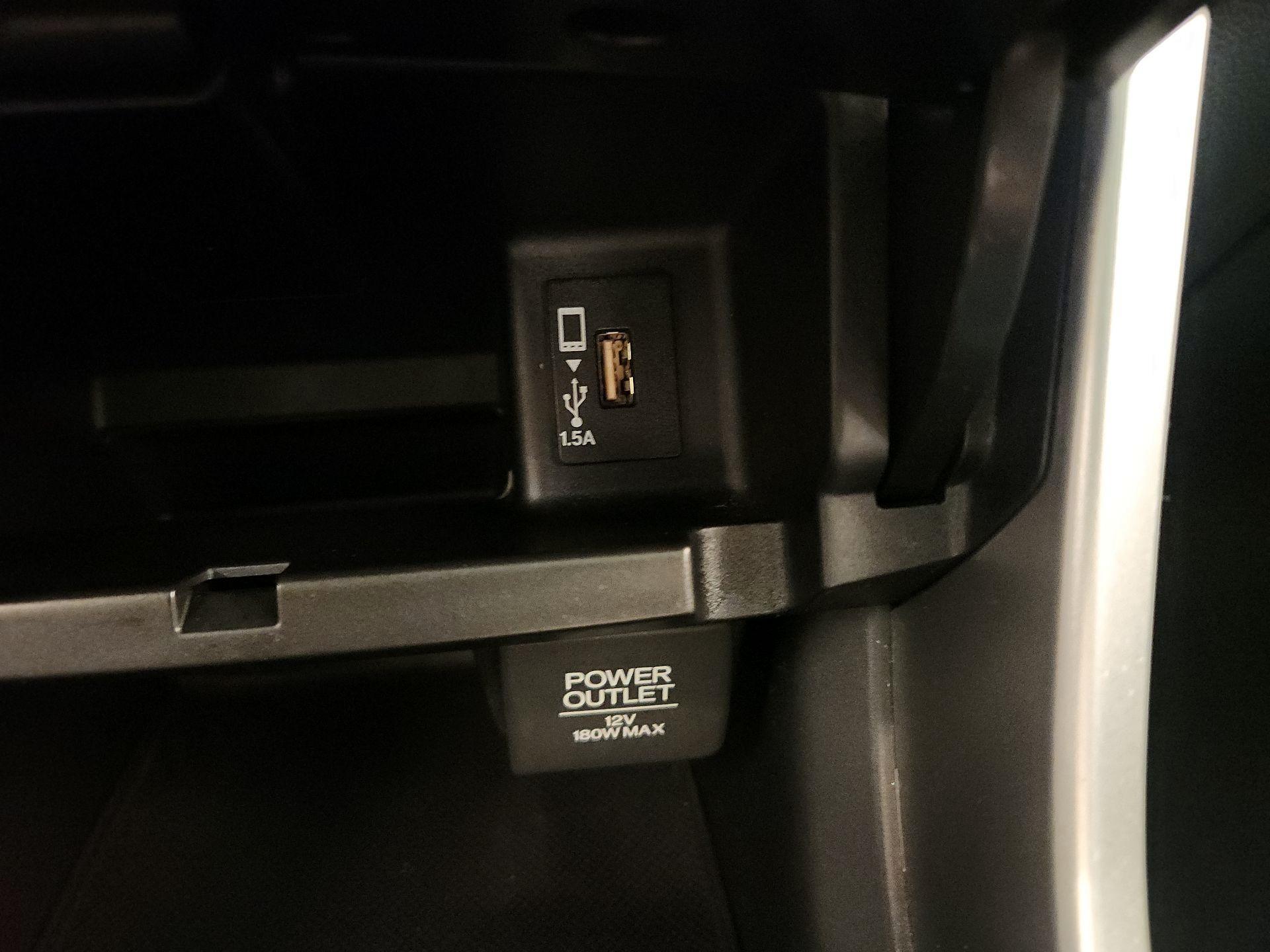 Thumbnail: 2016 Honda Accord - 18