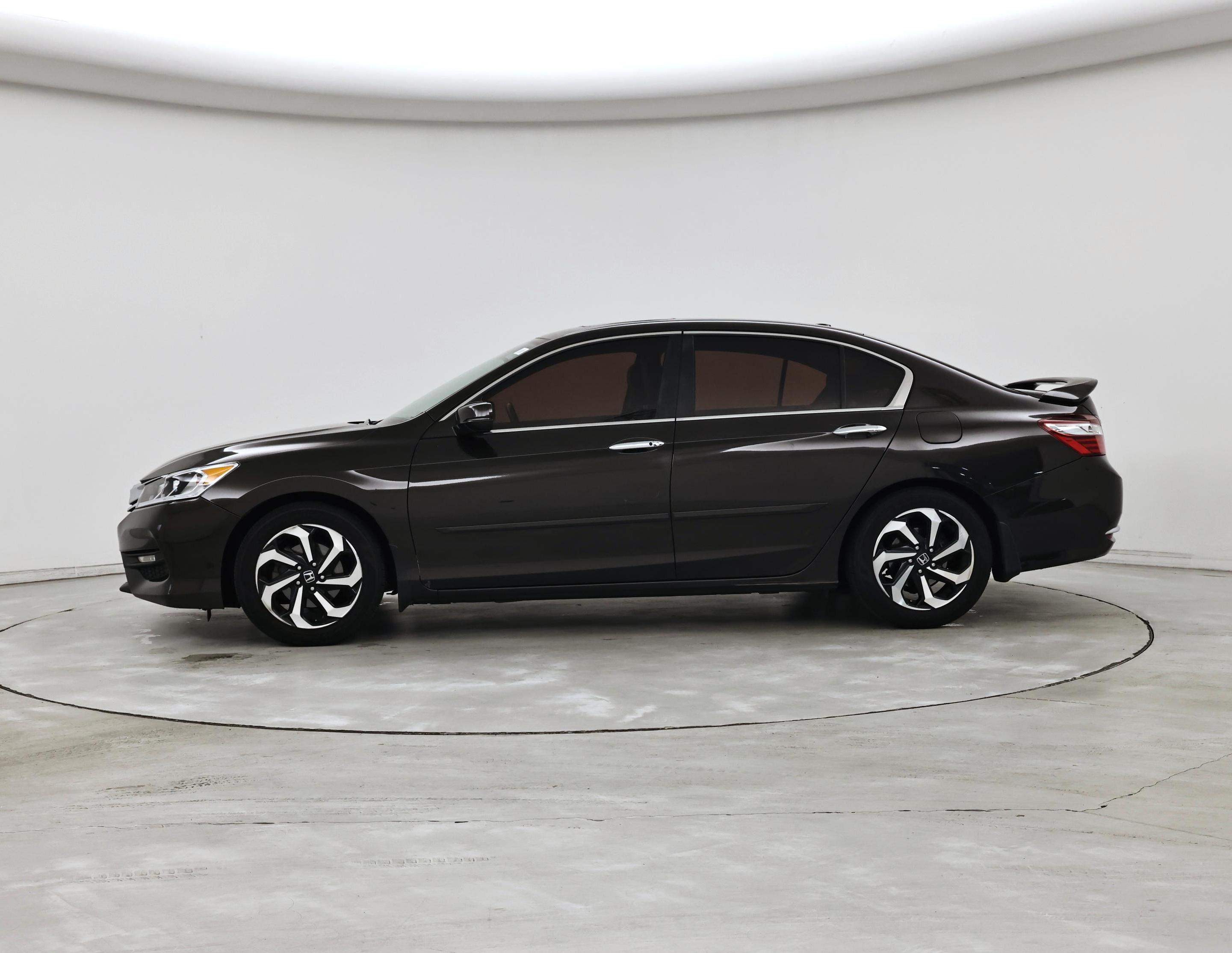 Thumbnail: 2016 Honda Accord - 3