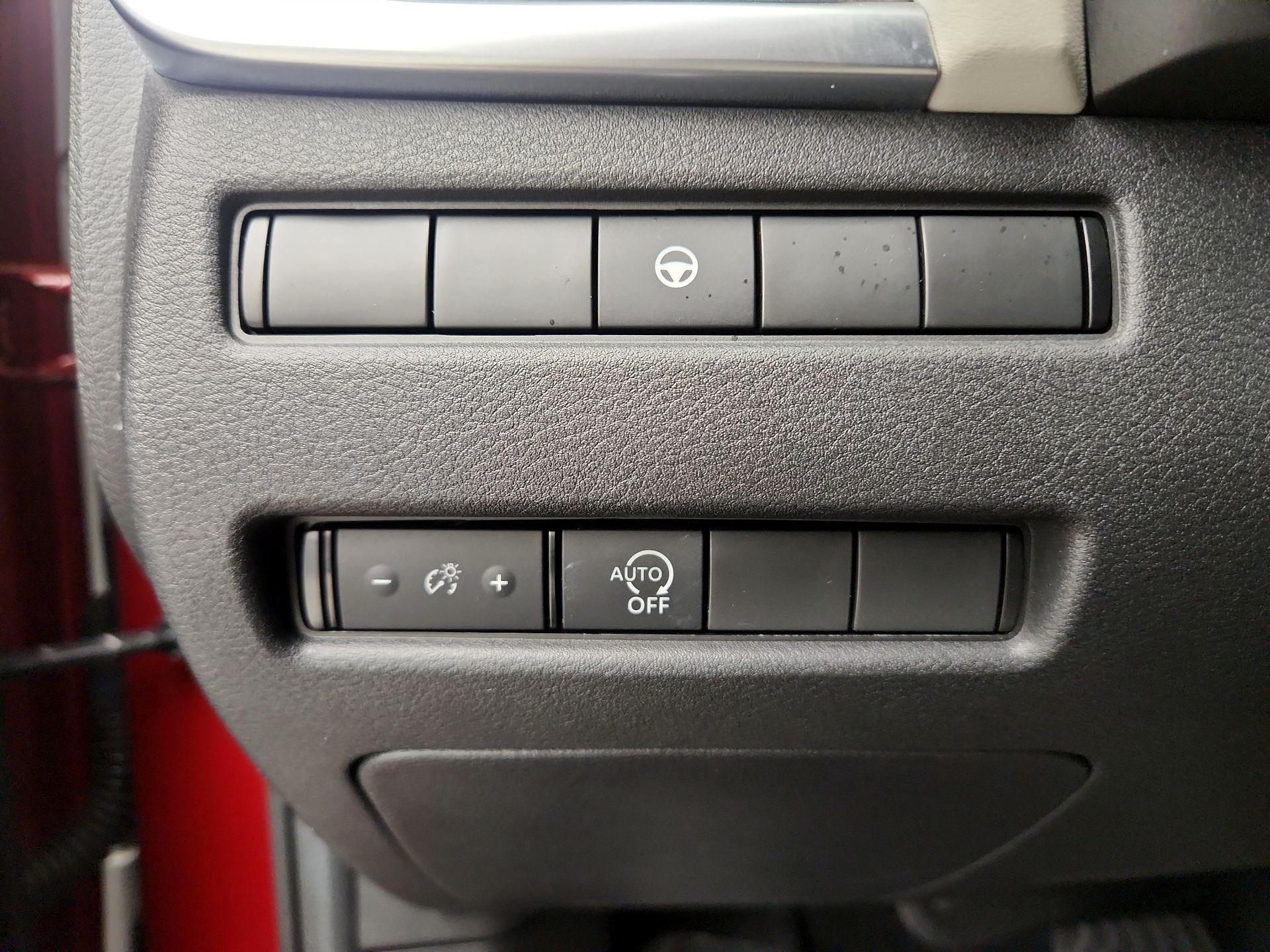 Thumbnail: 2023 Nissan Rogue - 13