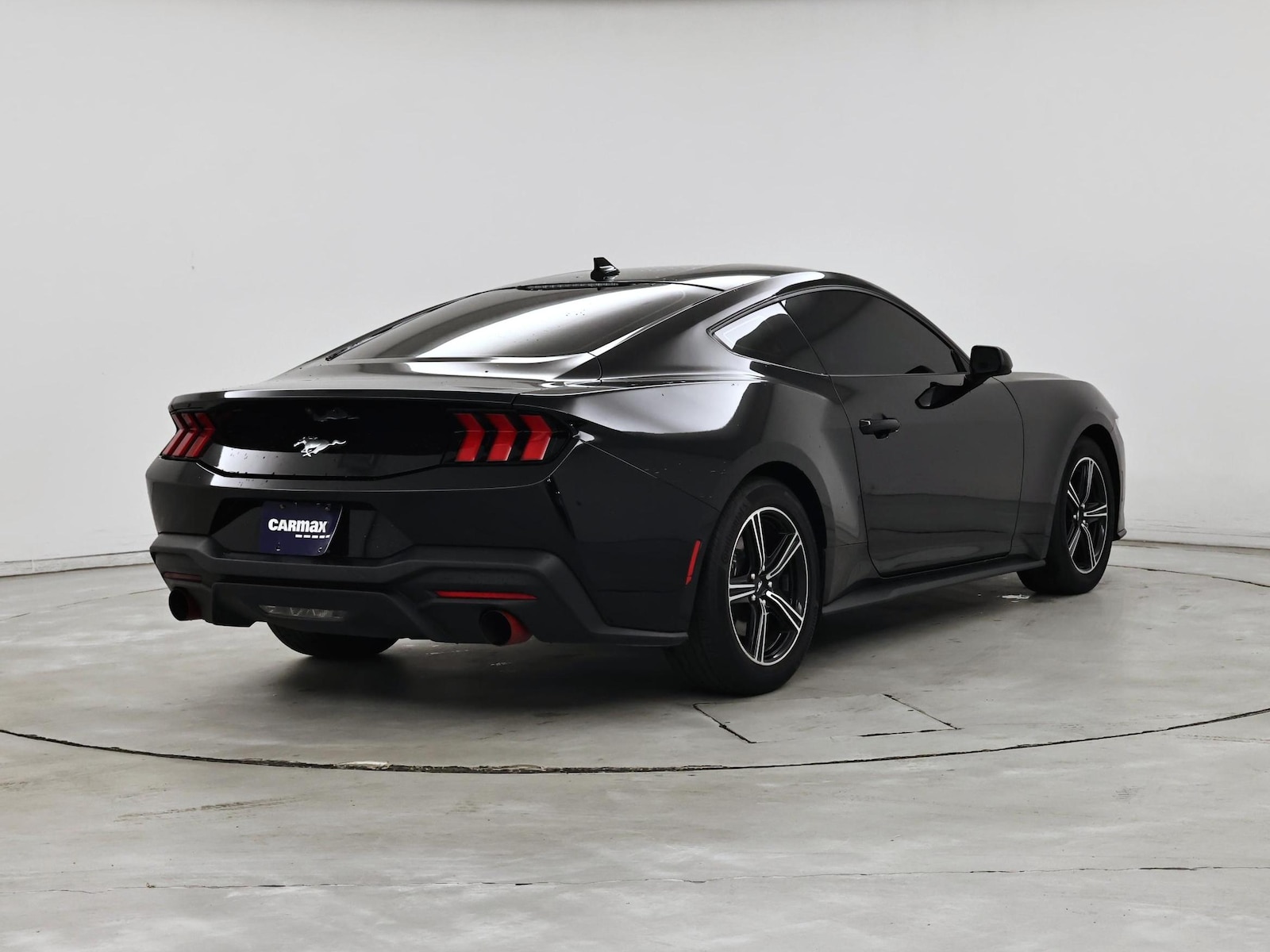 2024 Ford Mustang EcoBoost - Photo 9