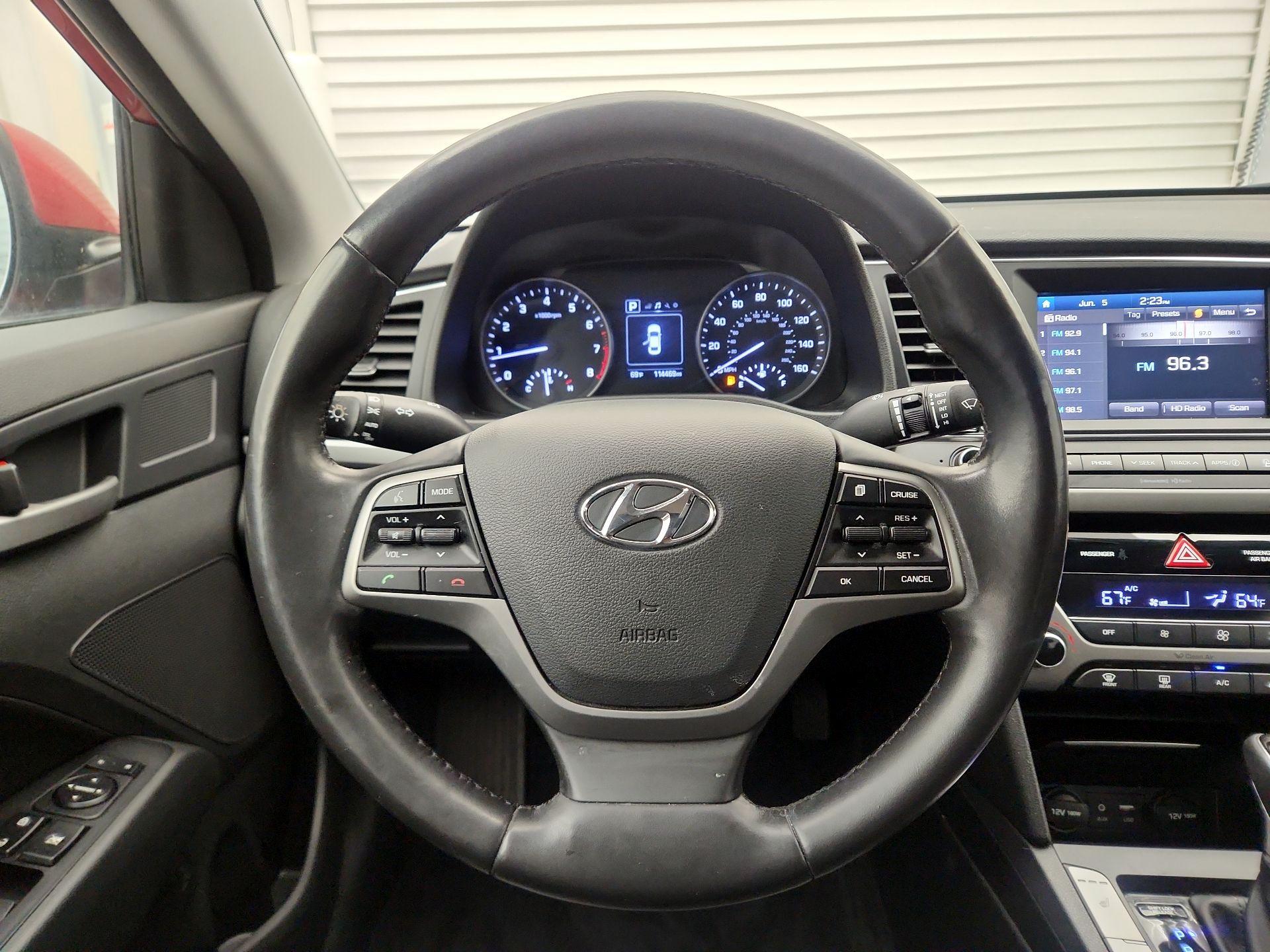 Thumbnail: 2017 Hyundai Elantra - 10