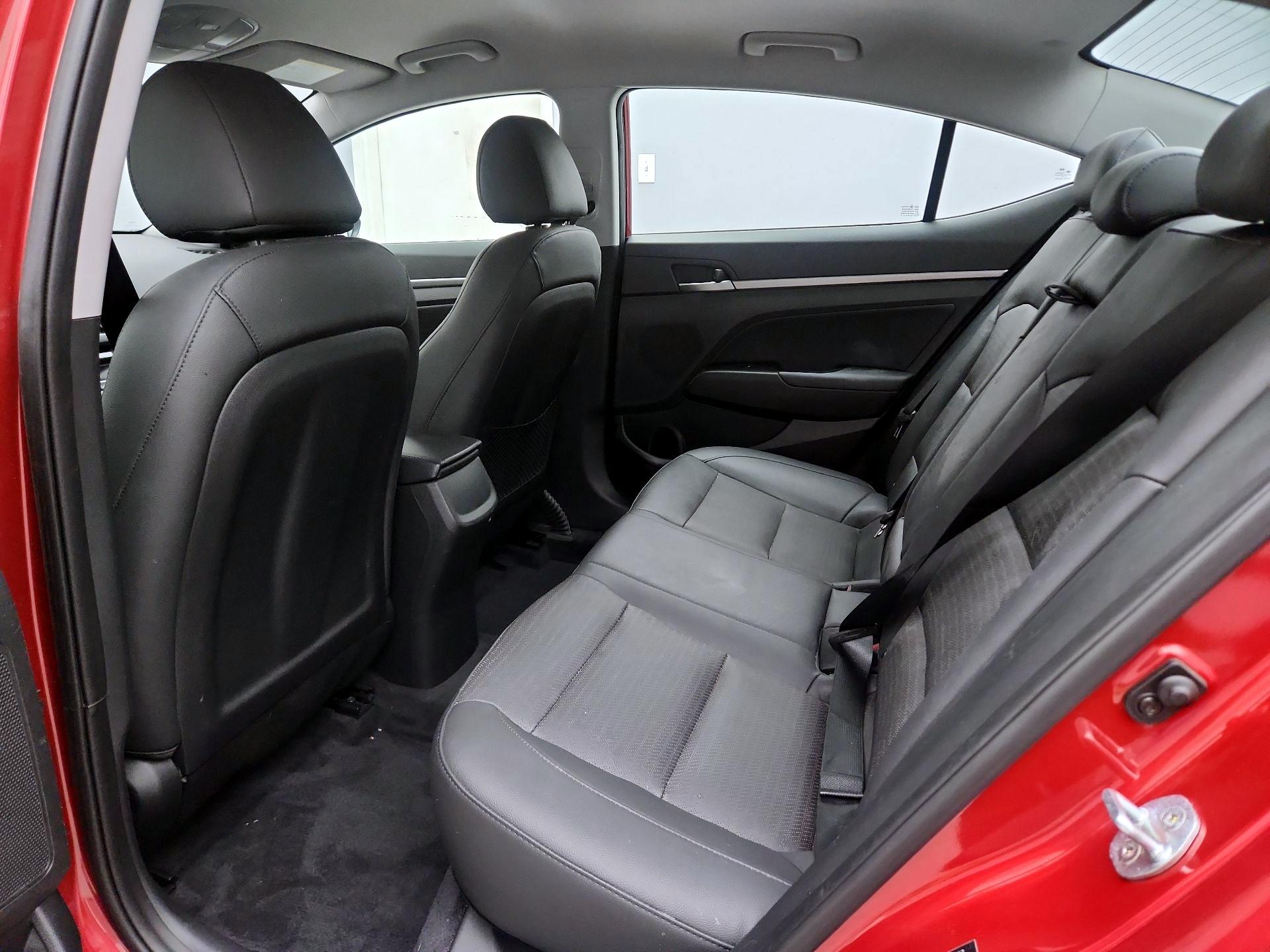 Thumbnail: 2017 Hyundai Elantra - 19
