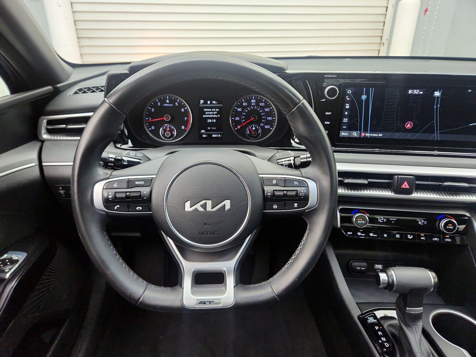 Thumbnail: 2023 Kia K5 - 10