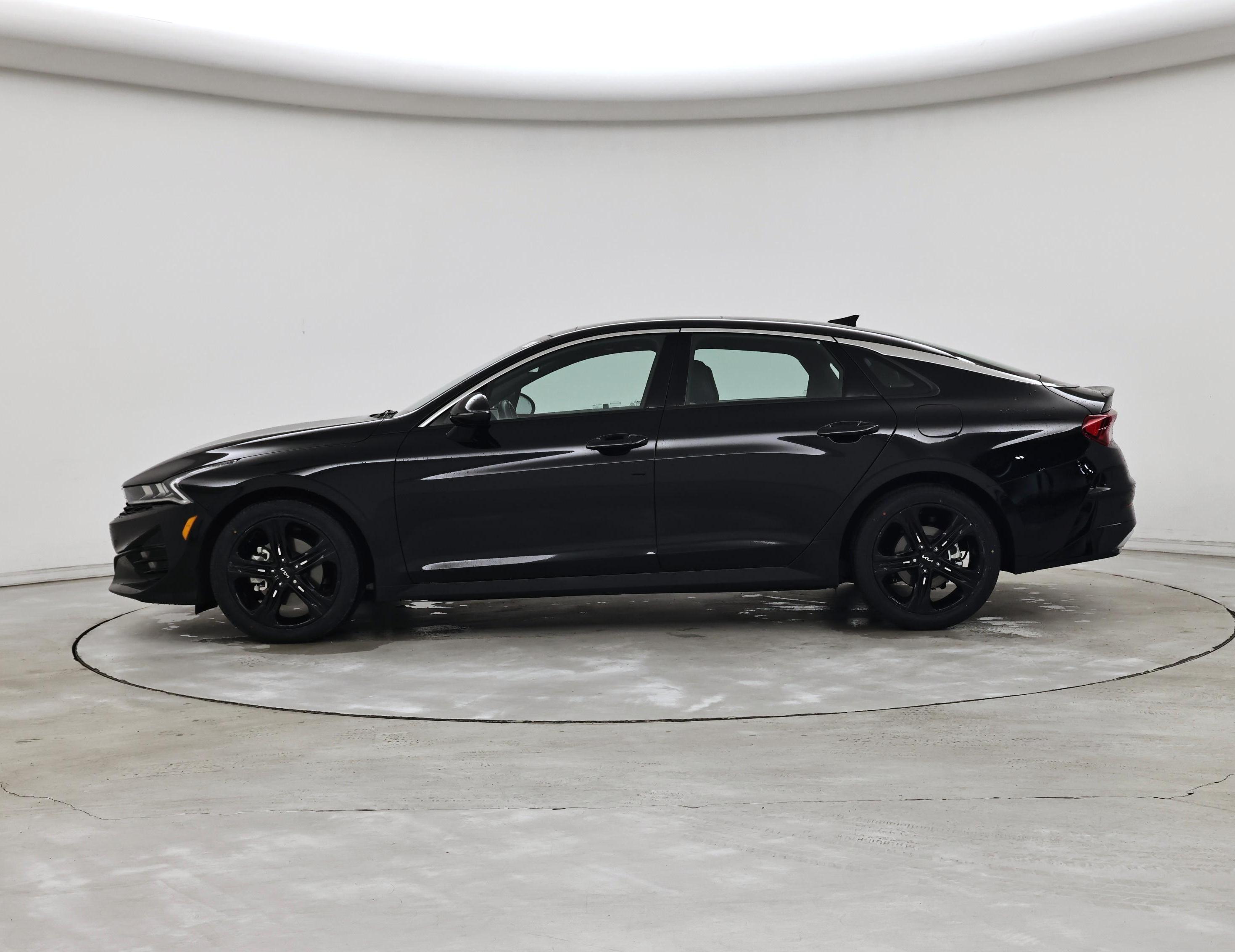 Thumbnail: 2023 Kia K5 - 3