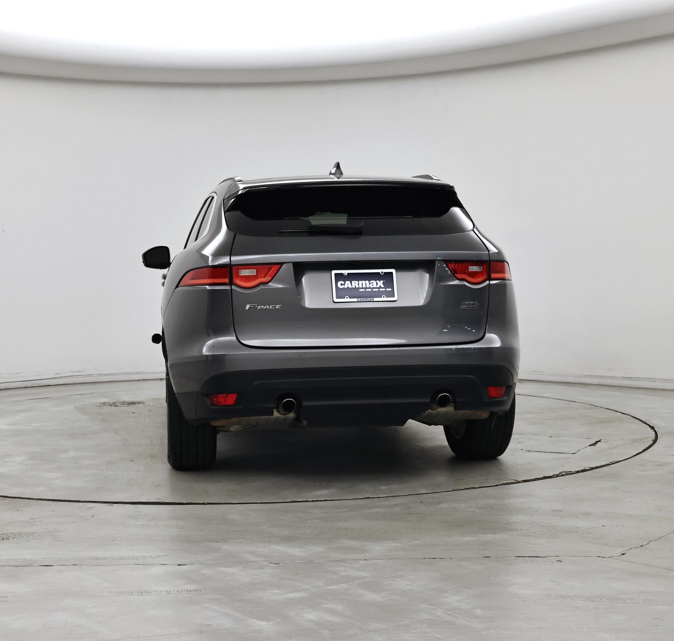 Thumbnail: 2018 Jaguar F-Pace - 6