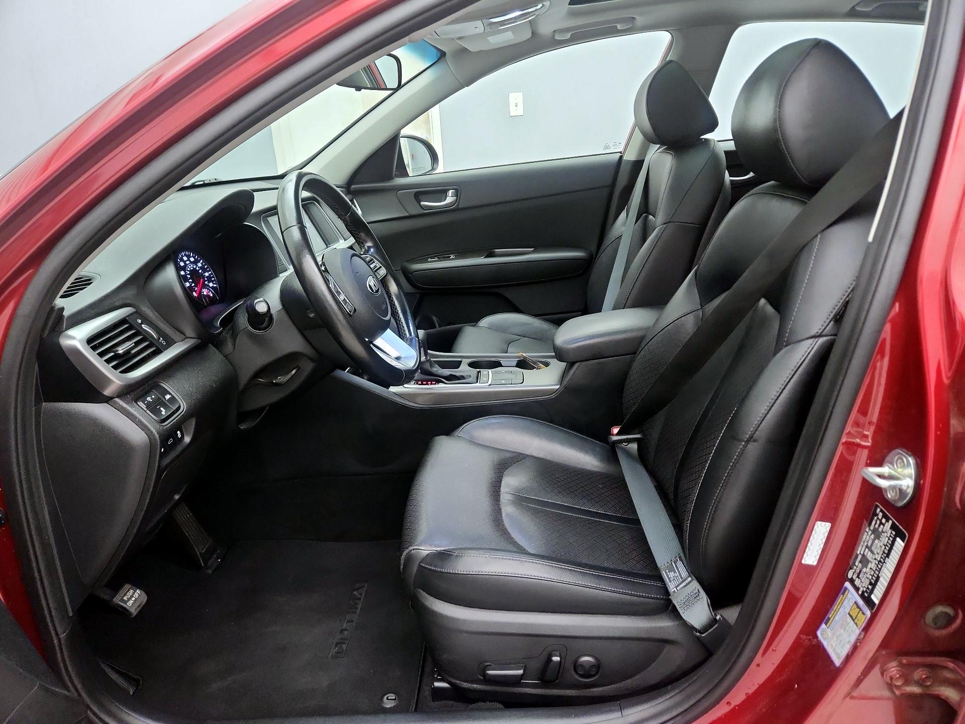 Thumbnail: 2020 Kia Optima - 11