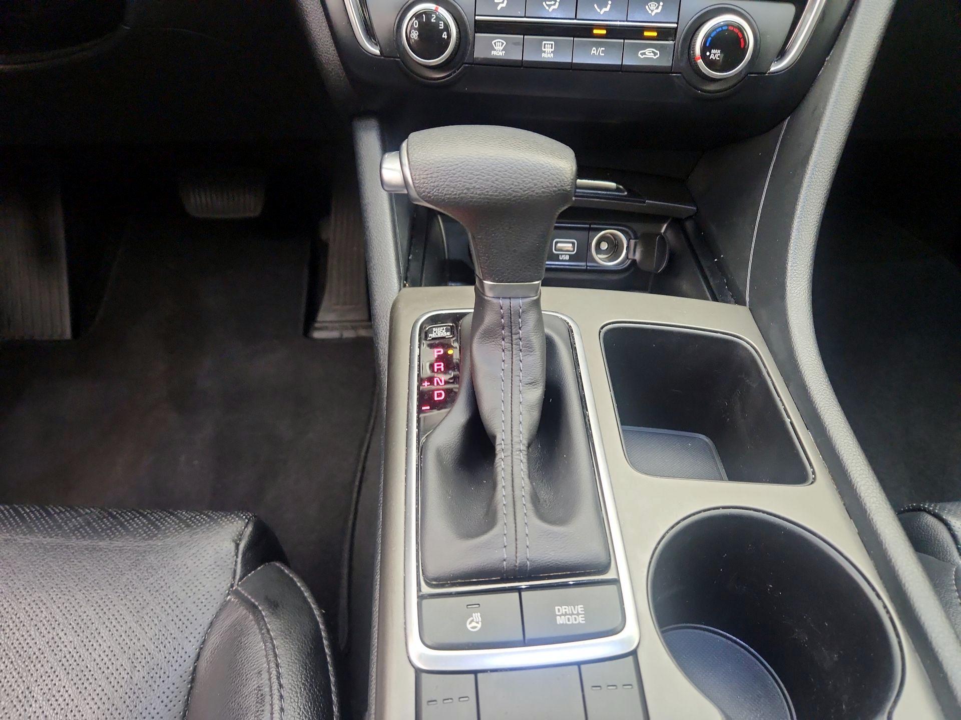 Thumbnail: 2020 Kia Optima - 17