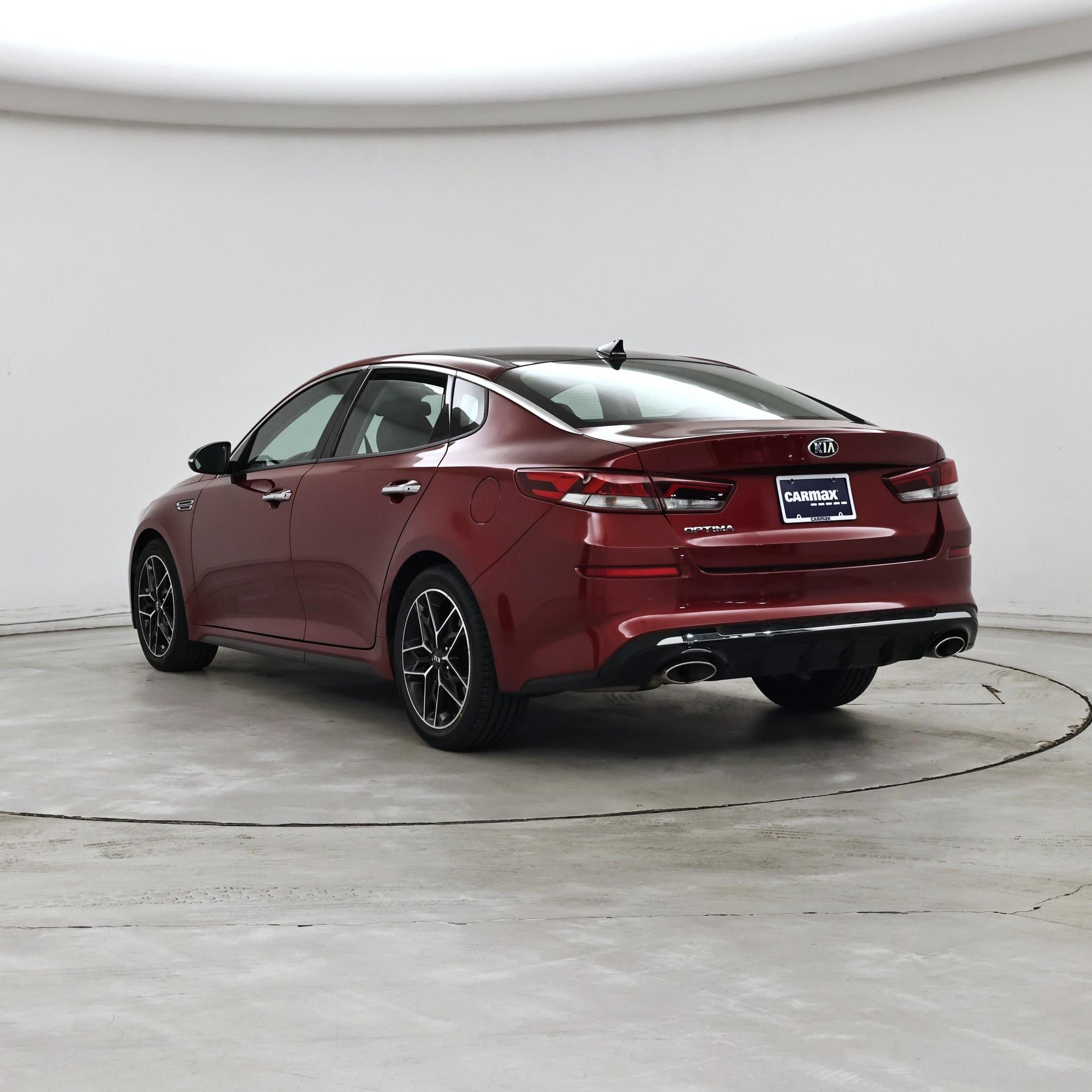 Thumbnail: 2020 Kia Optima - 2