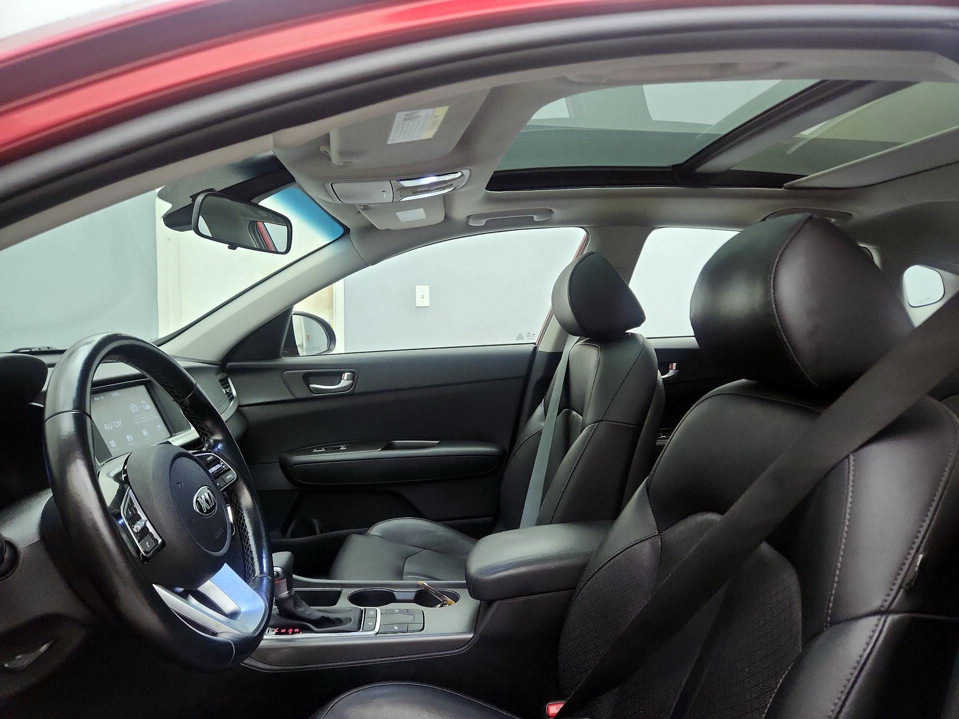 Thumbnail: 2020 Kia Optima - 19