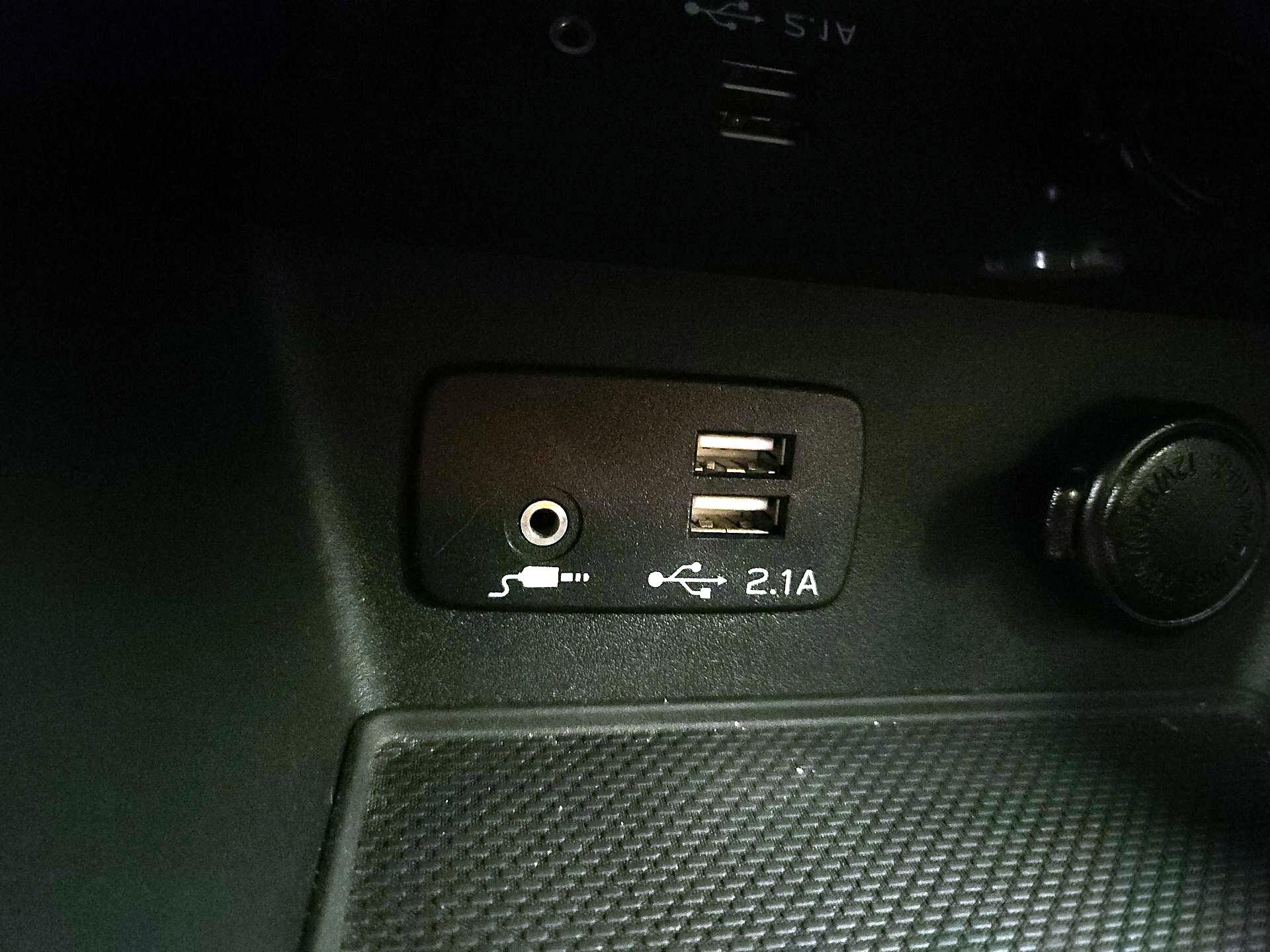 Thumbnail: 2020 Subaru Forester - 18