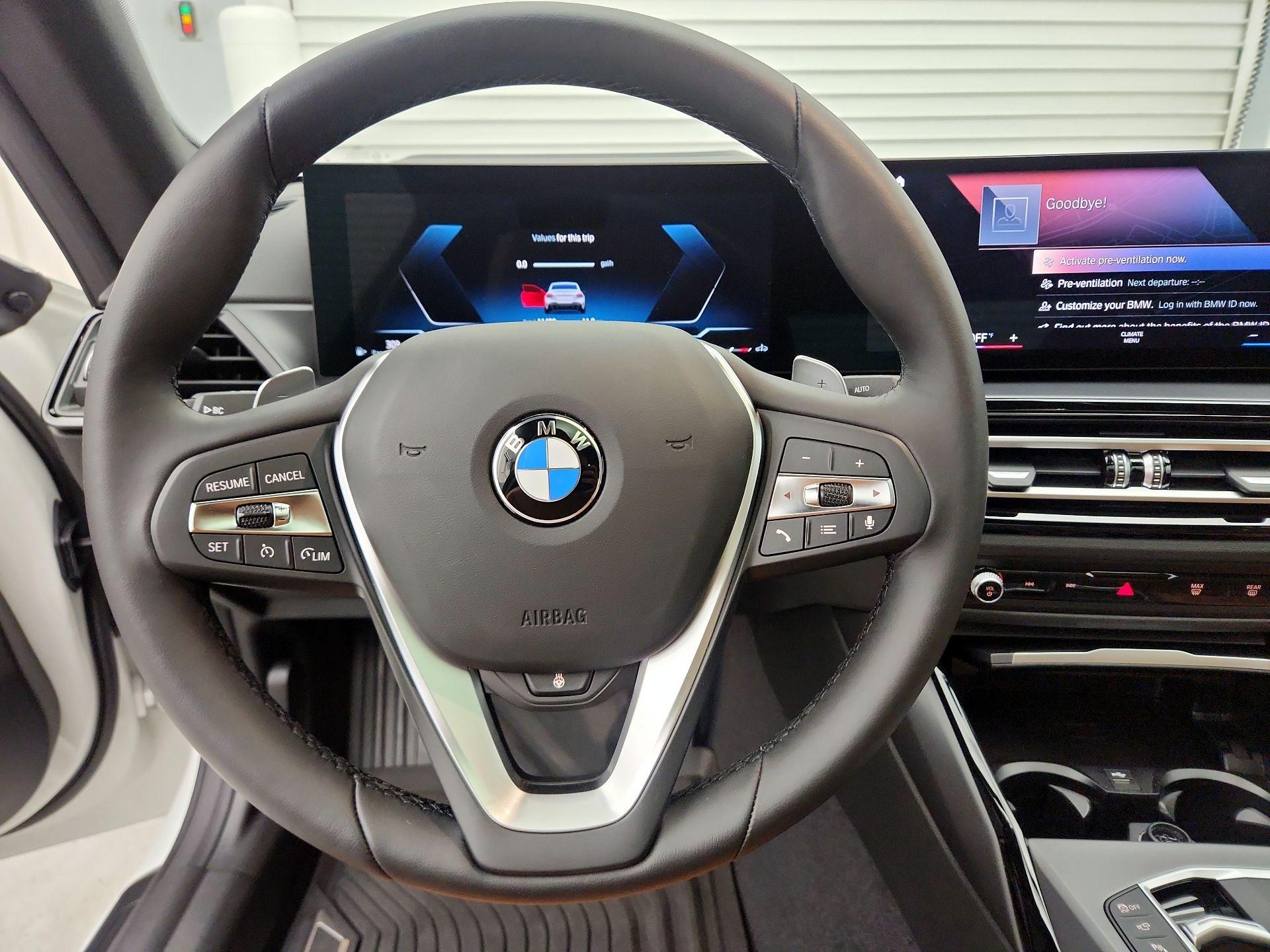 Thumbnail: 2023 BMW 2 Series - 10