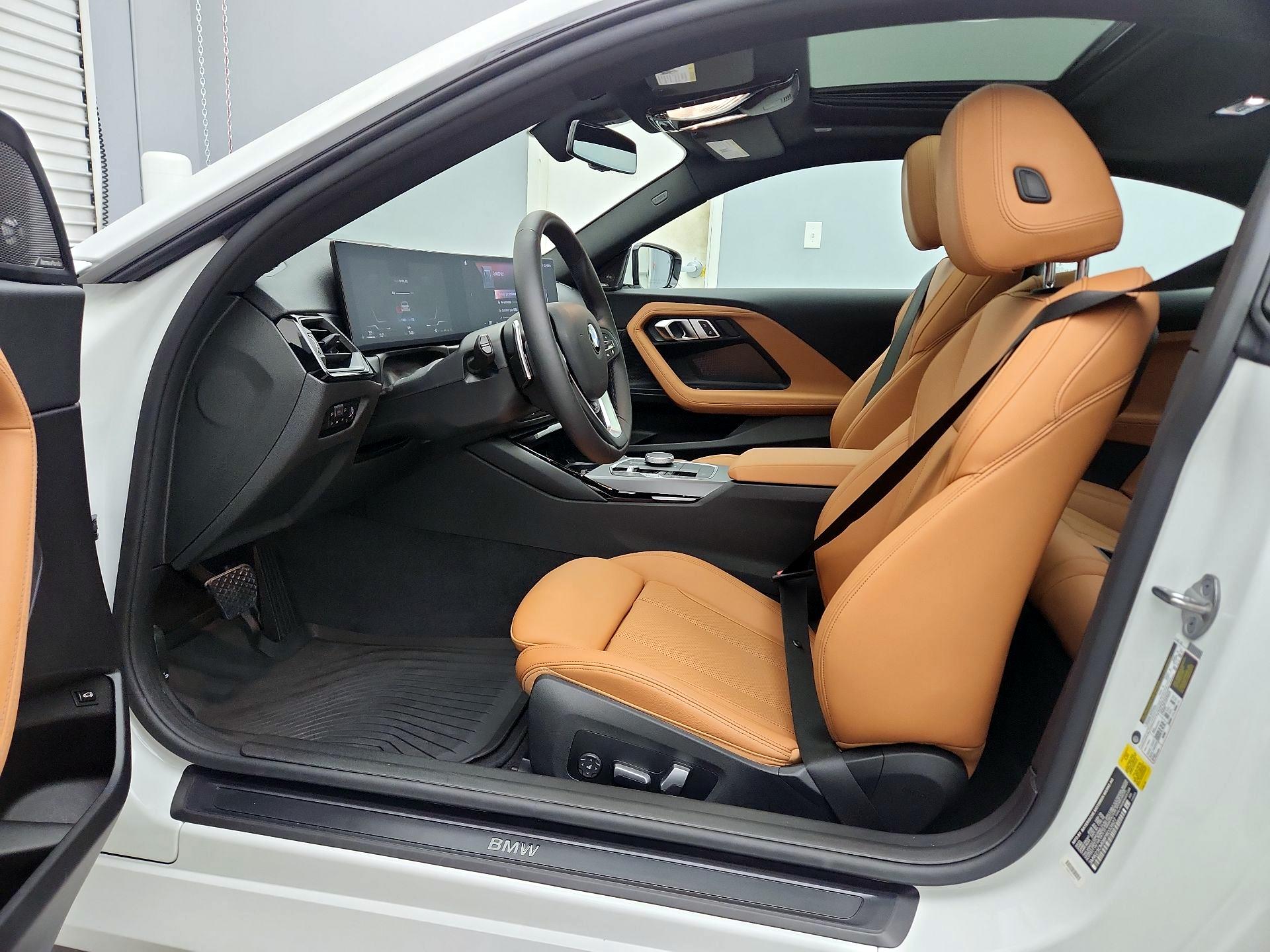 Thumbnail: 2023 BMW 2 Series - 11