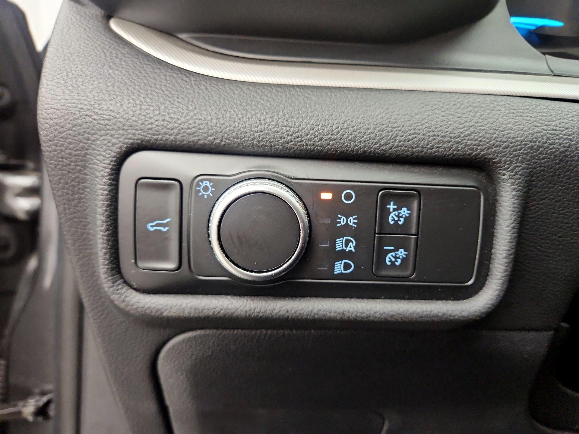 Thumbnail: 2020 Ford Explorer - 13