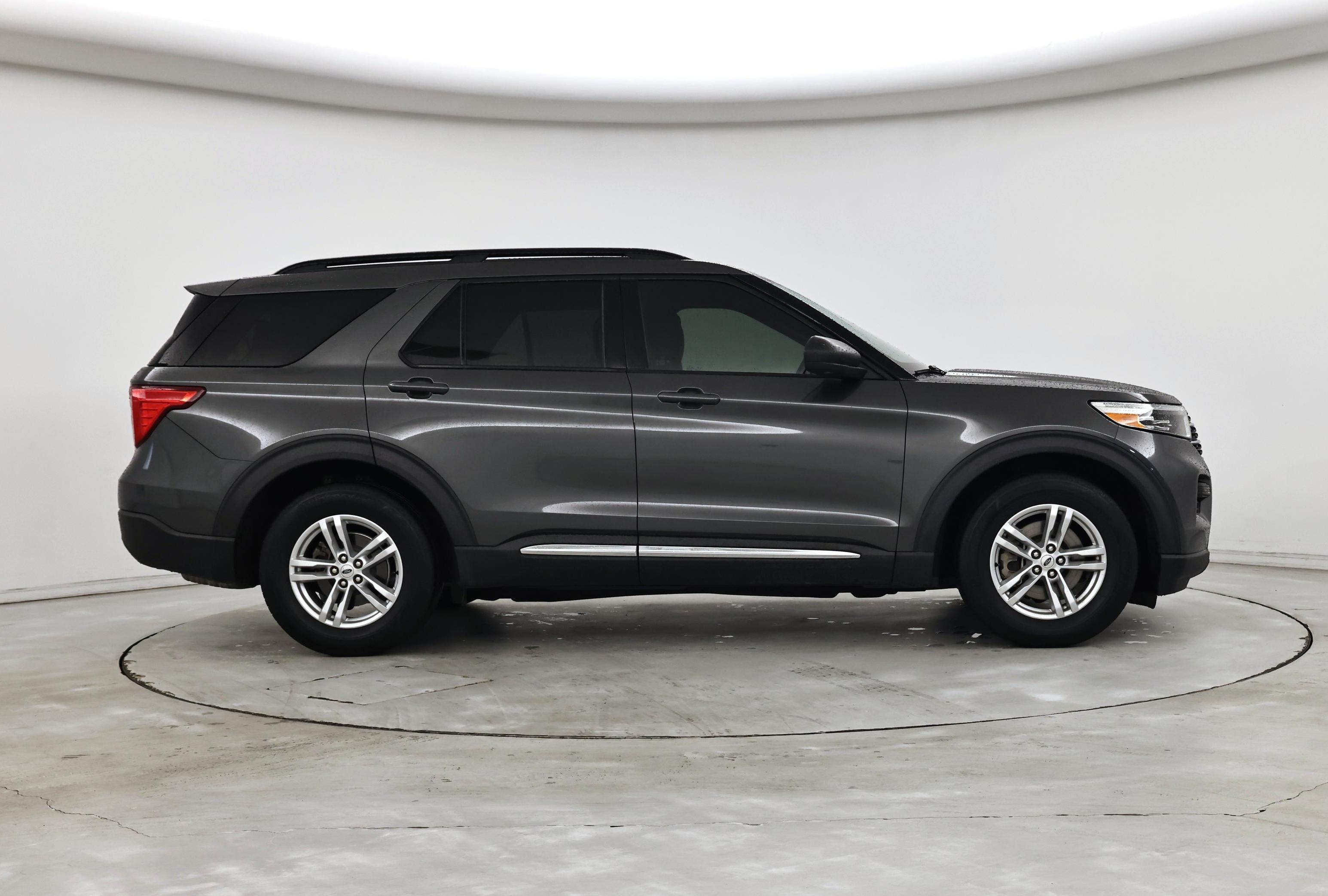Thumbnail: 2020 Ford Explorer - 7