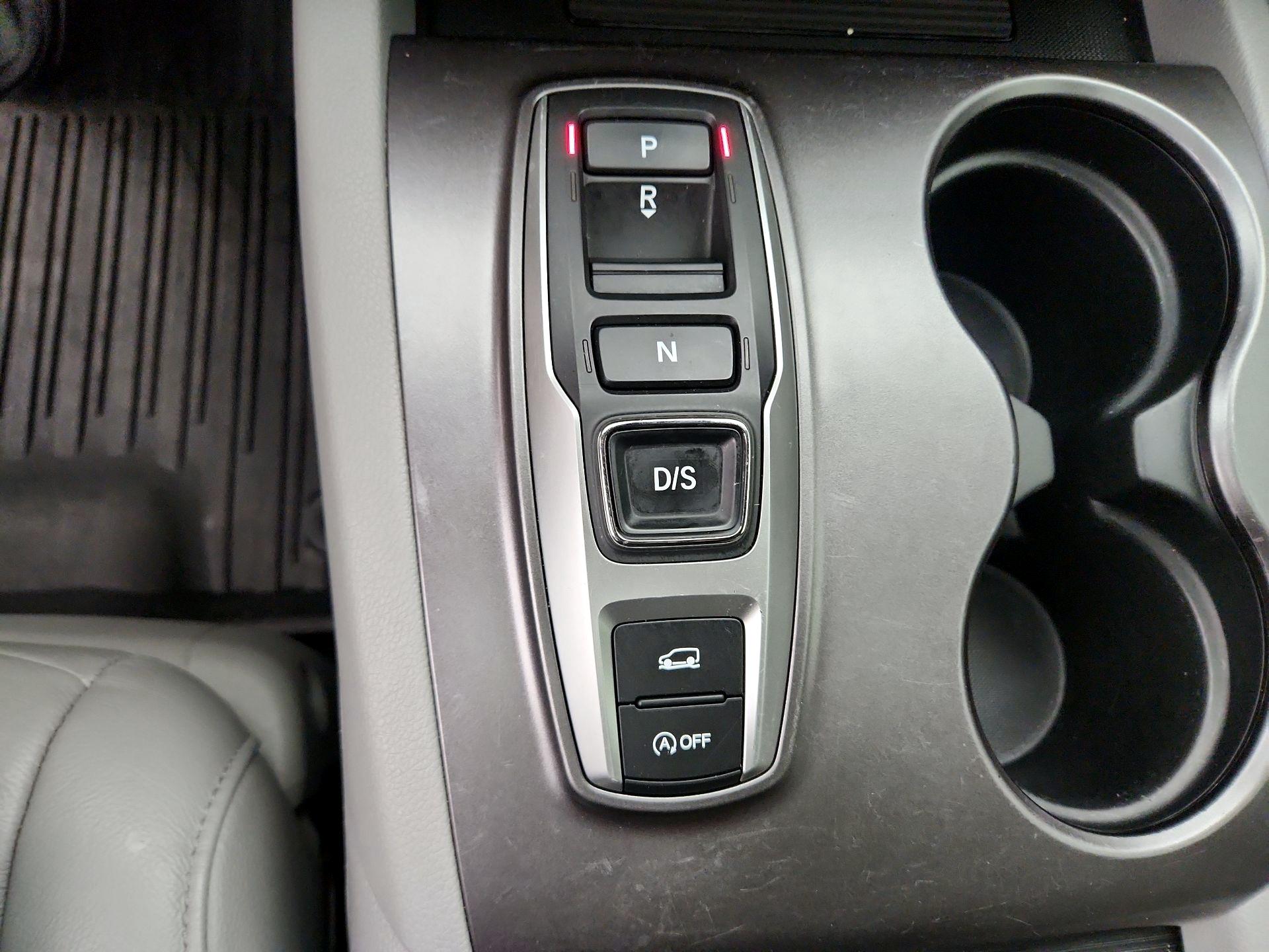 Thumbnail: 2021 Honda Pilot - 17