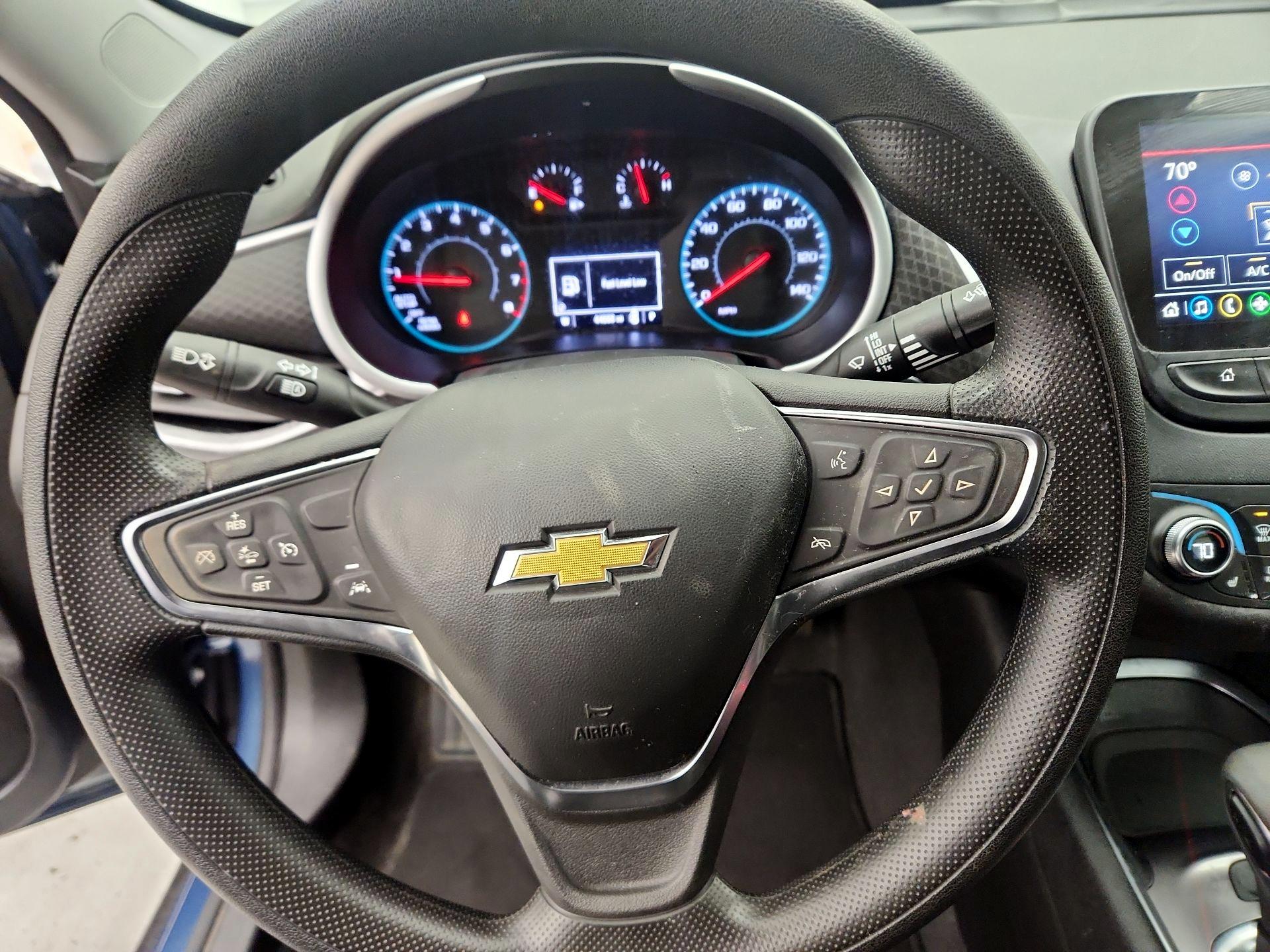Thumbnail: 2024 Chevrolet Malibu - 10
