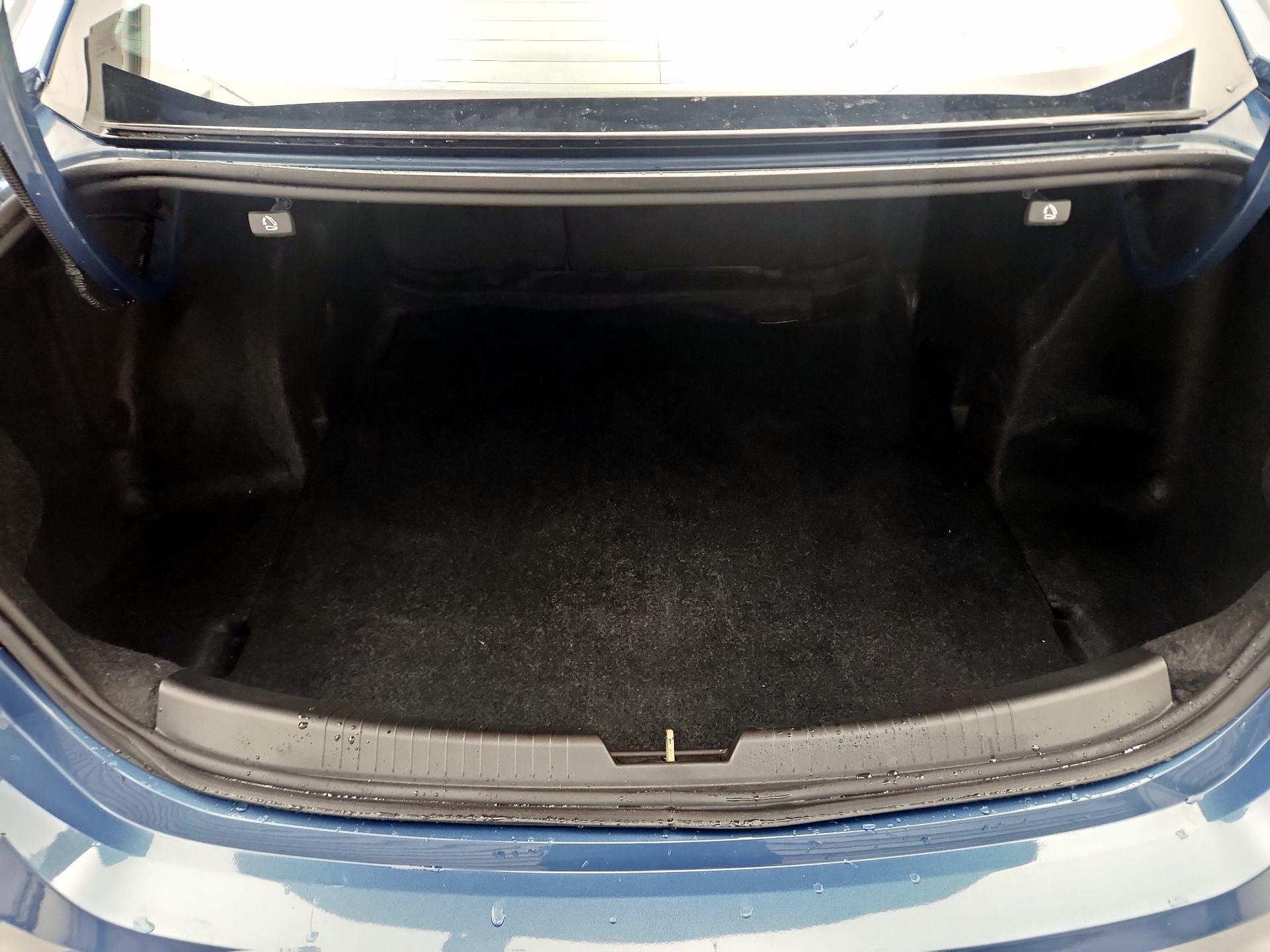 Thumbnail: 2024 Chevrolet Malibu - 20
