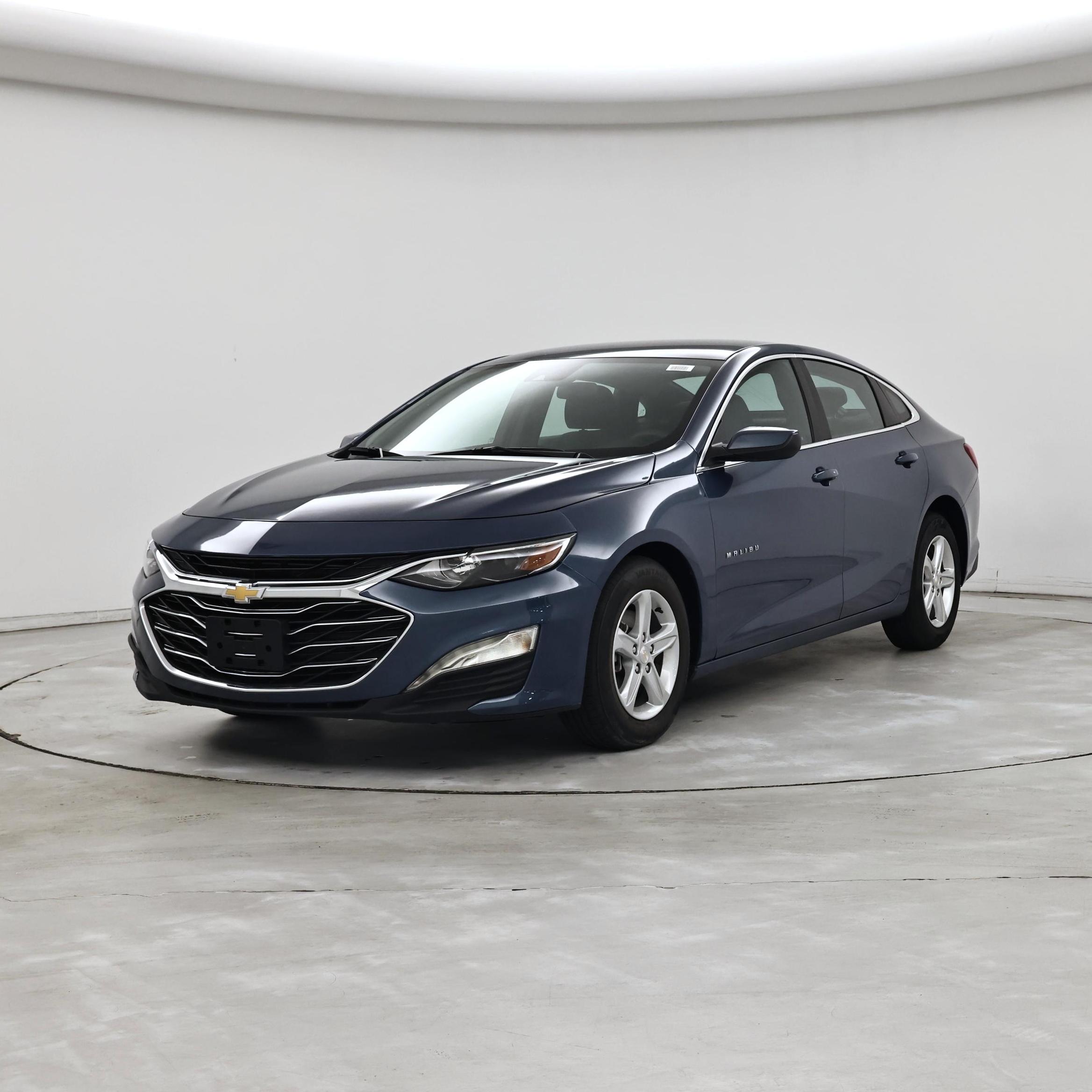 Thumbnail: 2024 Chevrolet Malibu - 4