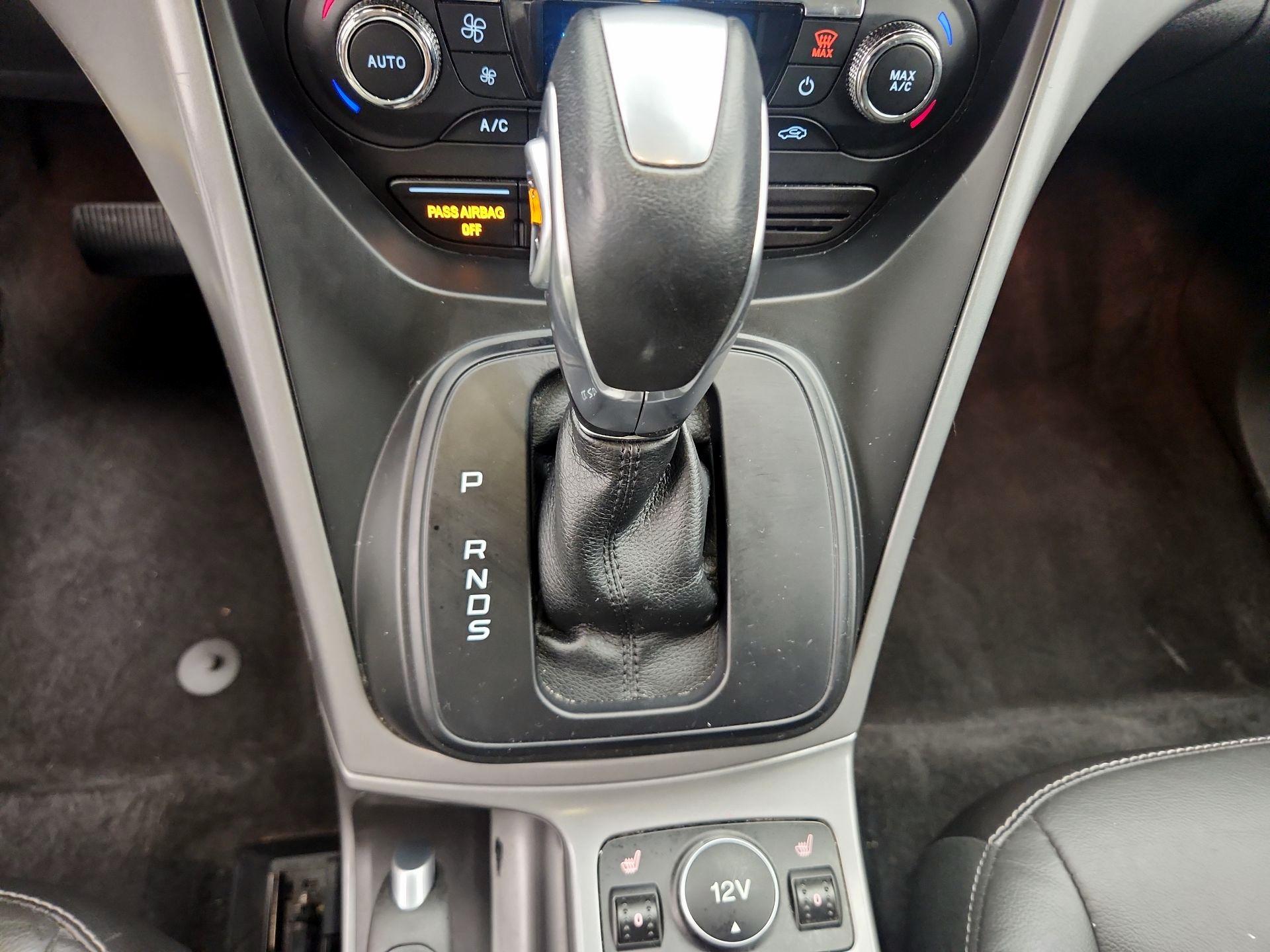 Thumbnail: 2016 Ford Escape - 17