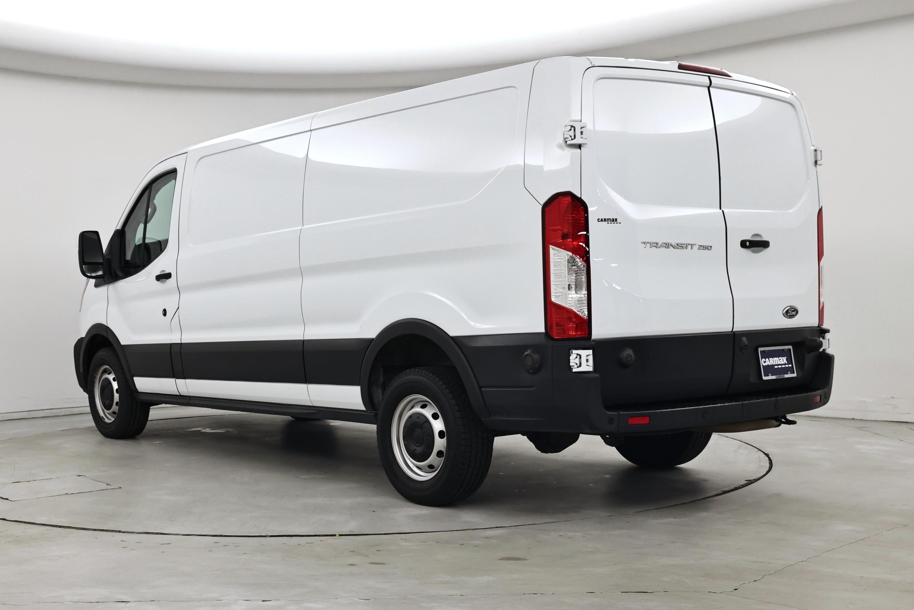 Thumbnail: 2020 Ford Transit Series - 2